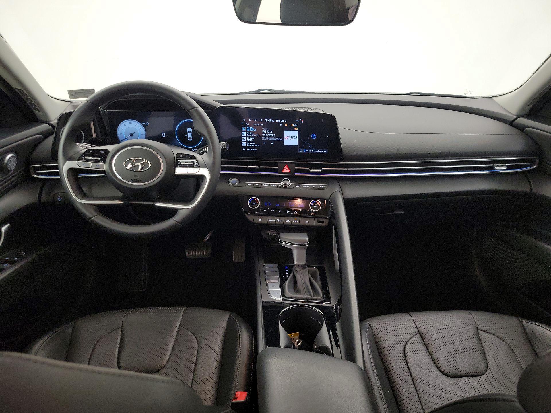 Thumbnail: 2023 Hyundai Elantra - 9