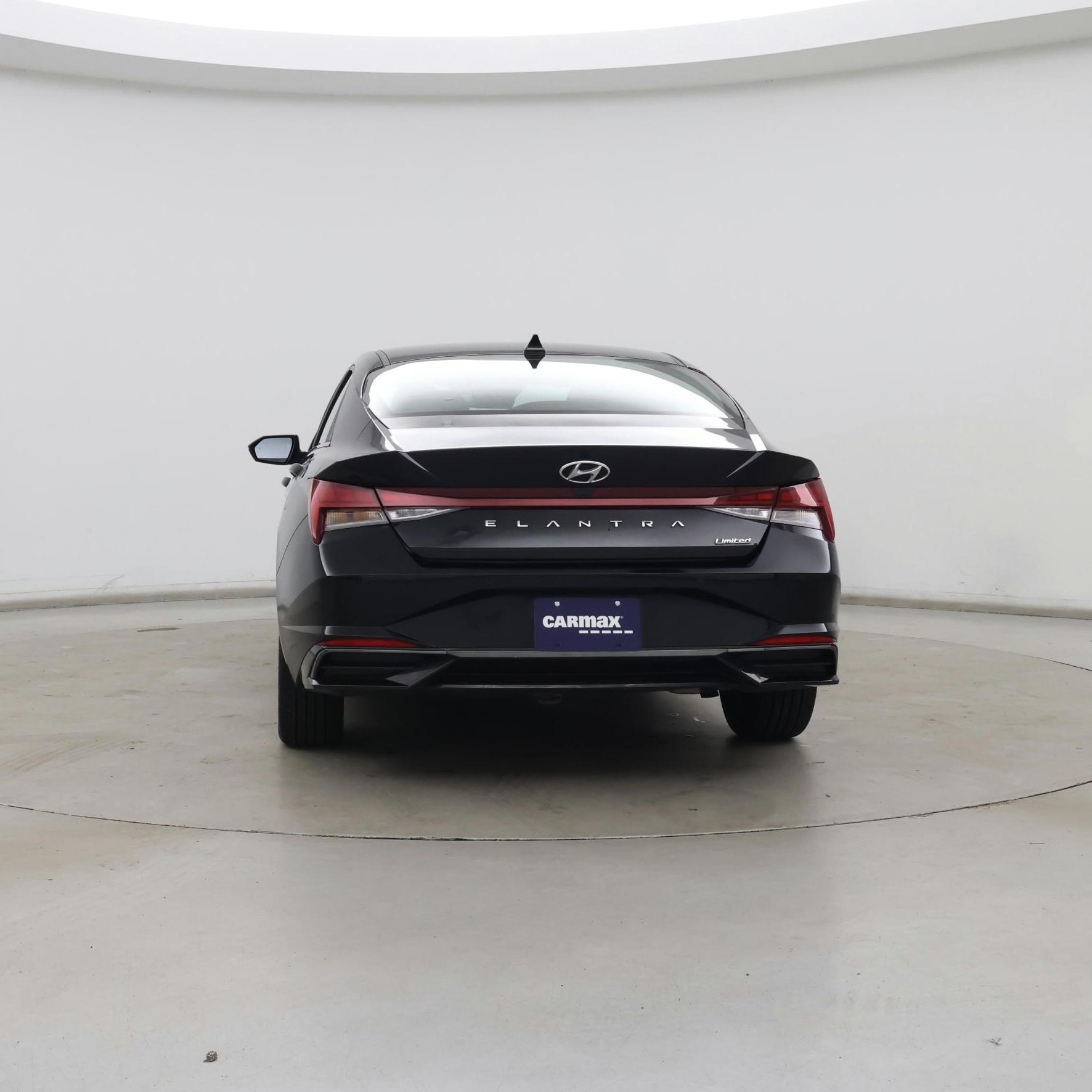 Thumbnail: 2023 Hyundai Elantra - 6