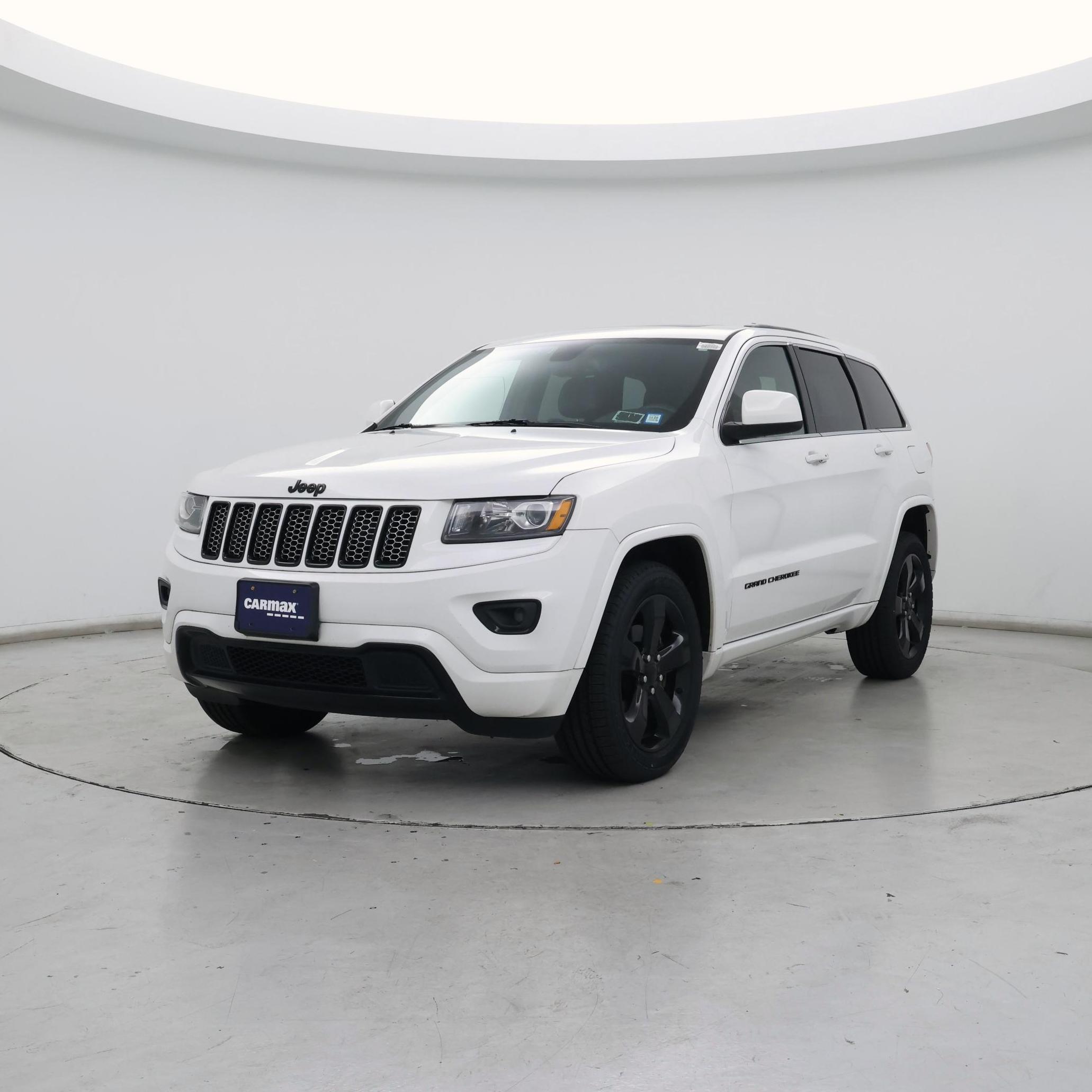 Thumbnail: 2015 Jeep Grand Cherokee - 4