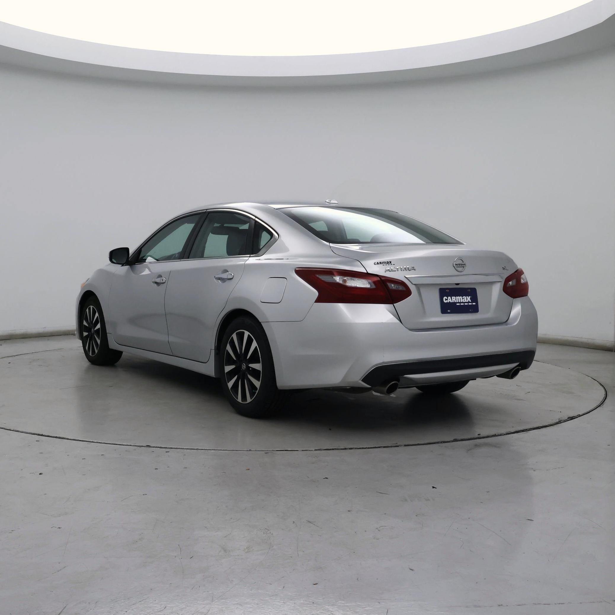 Thumbnail: 2018 Nissan Altima - 2