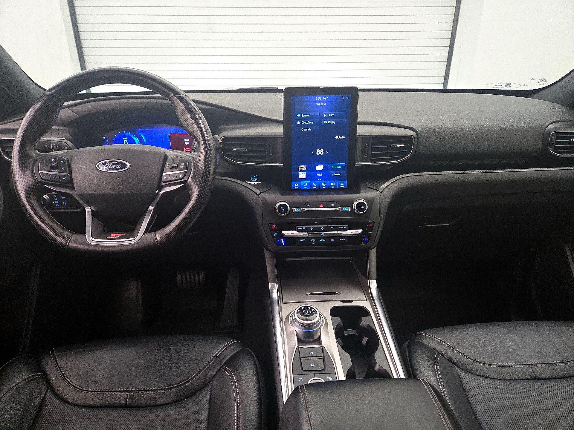 Thumbnail: 2020 Ford Explorer - 9