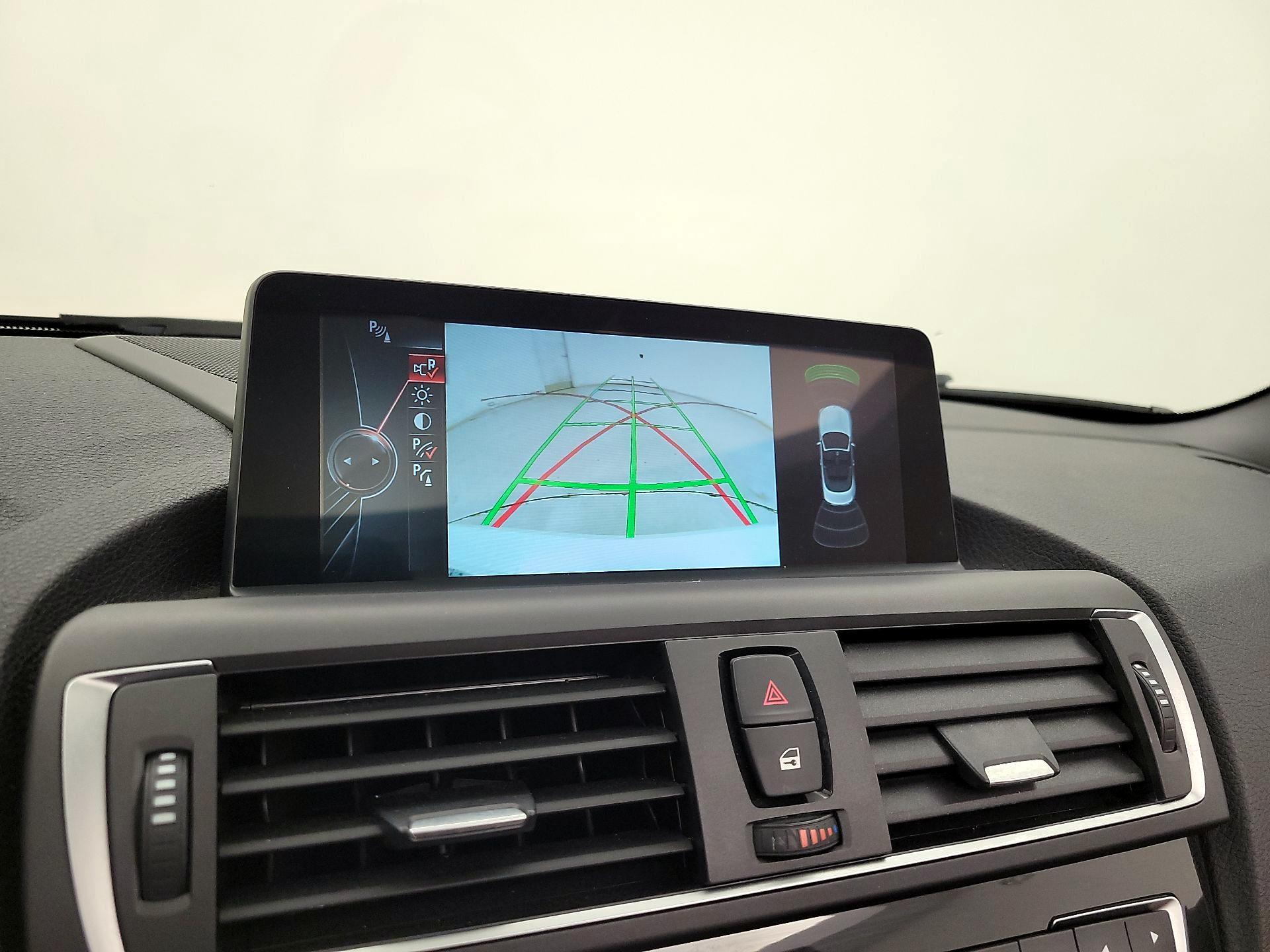 Thumbnail: 2016 BMW 2 Series - 15