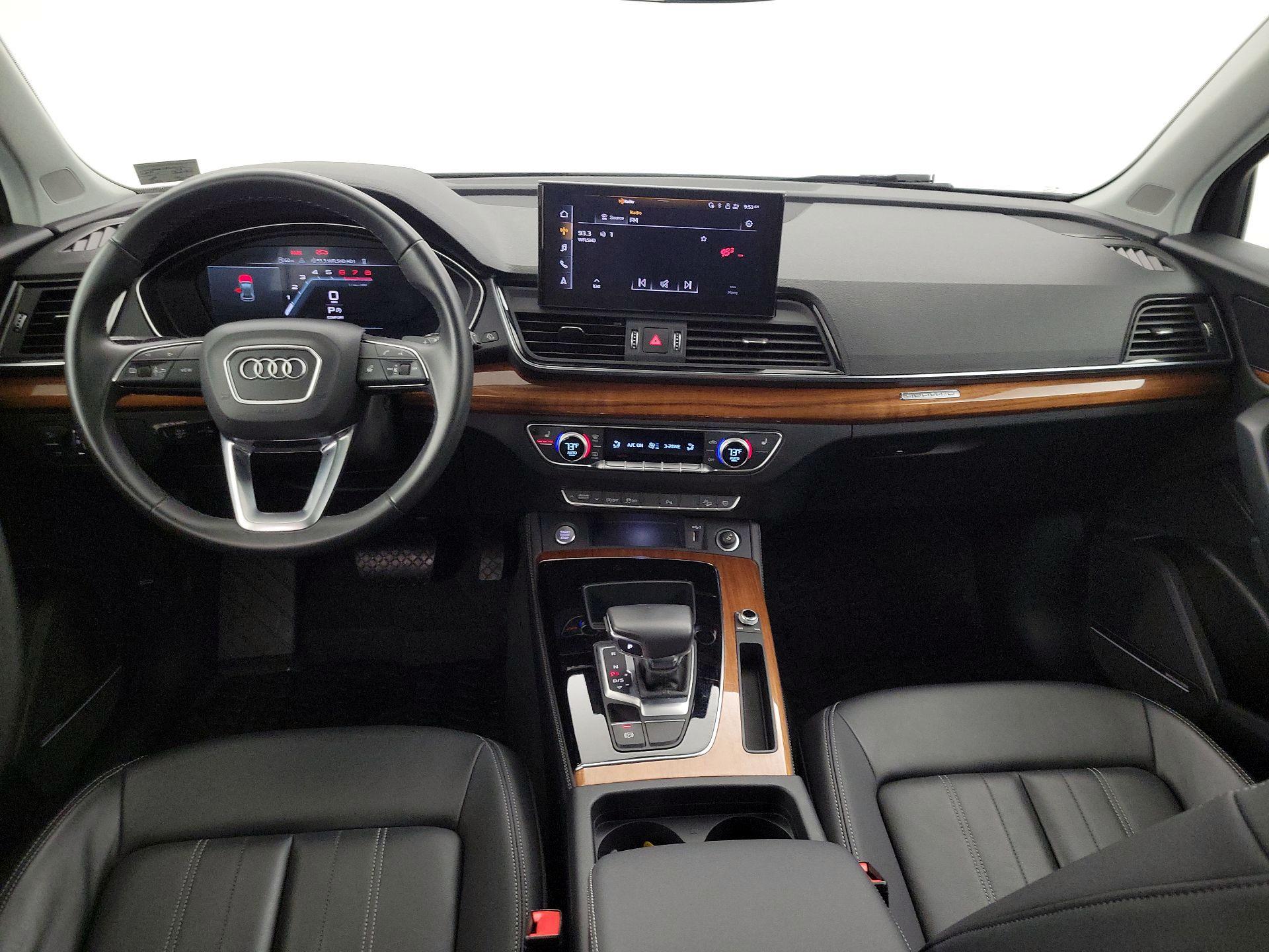 Thumbnail: 2023 Audi Q5 - 9