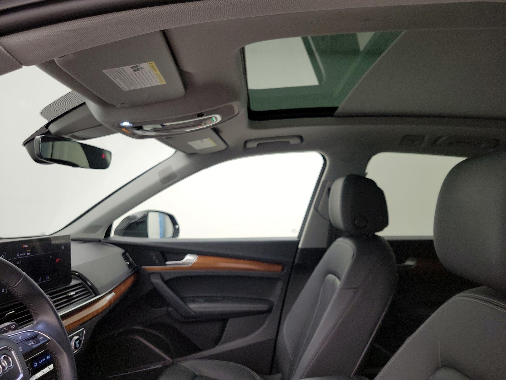 Thumbnail: 2023 Audi Q5 - 19