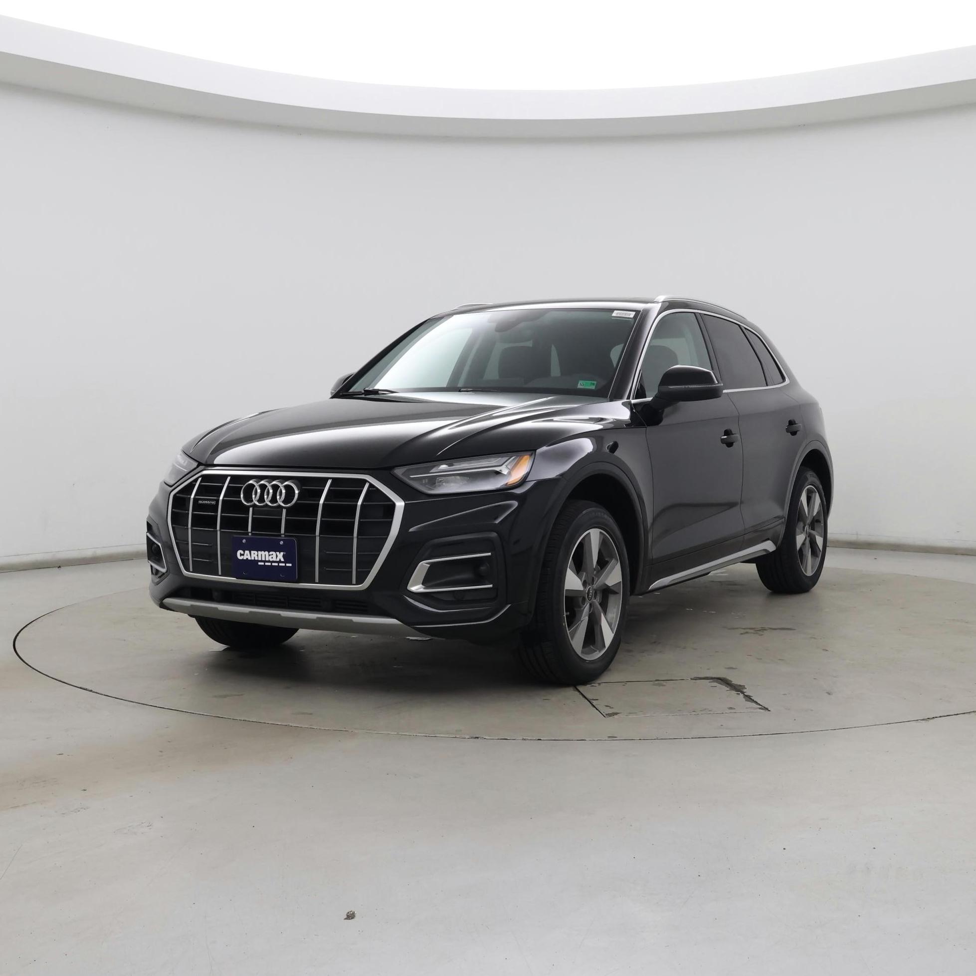 Thumbnail: 2023 Audi Q5 - 4