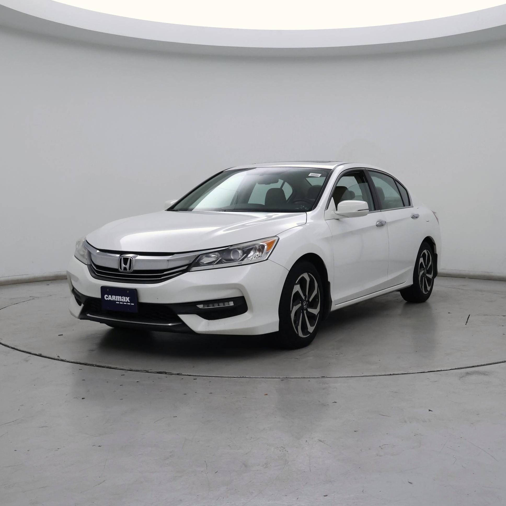 Thumbnail: 2017 Honda Accord - 4