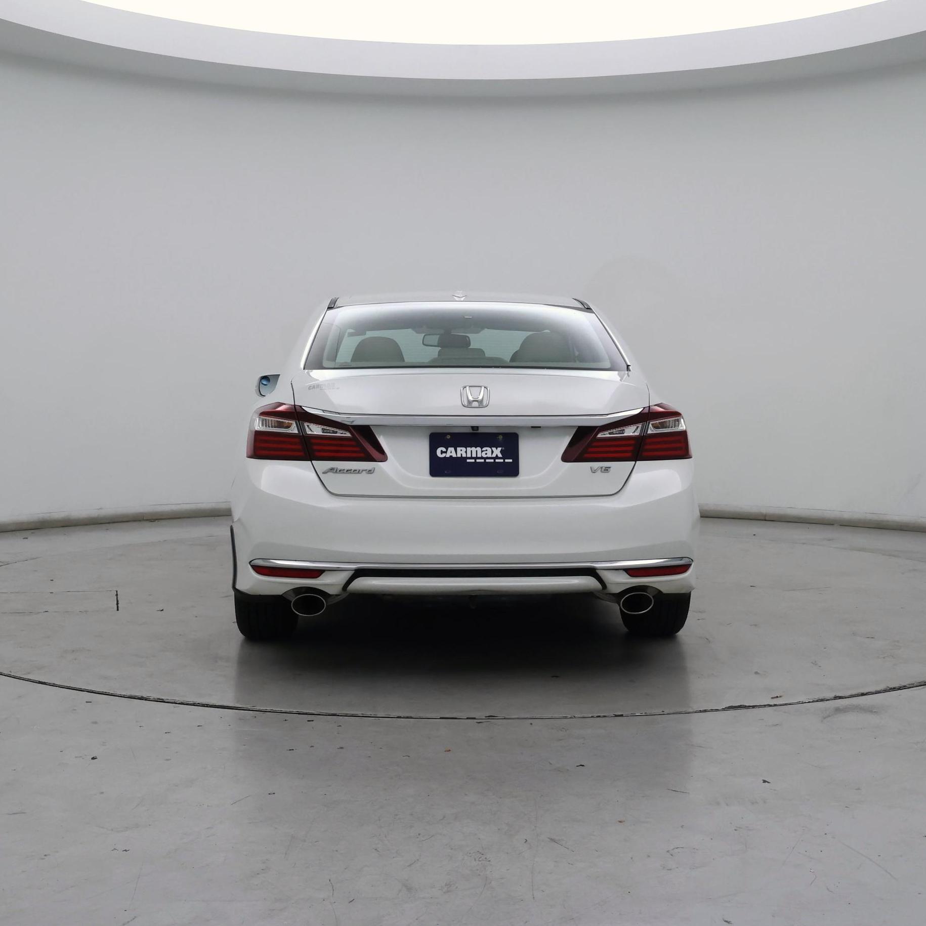 Thumbnail: 2017 Honda Accord - 6