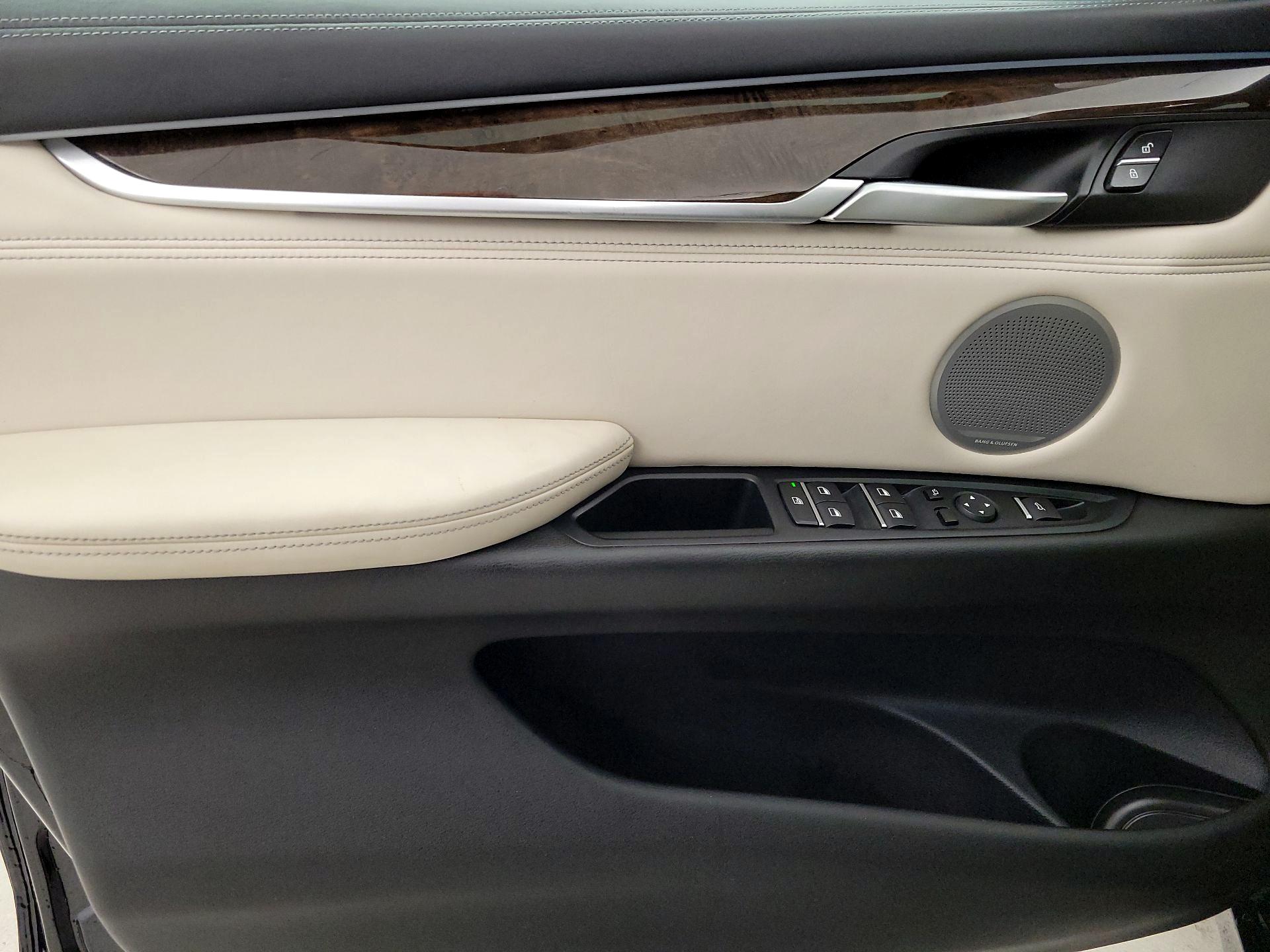 Thumbnail: 2019 BMW X6 - 12