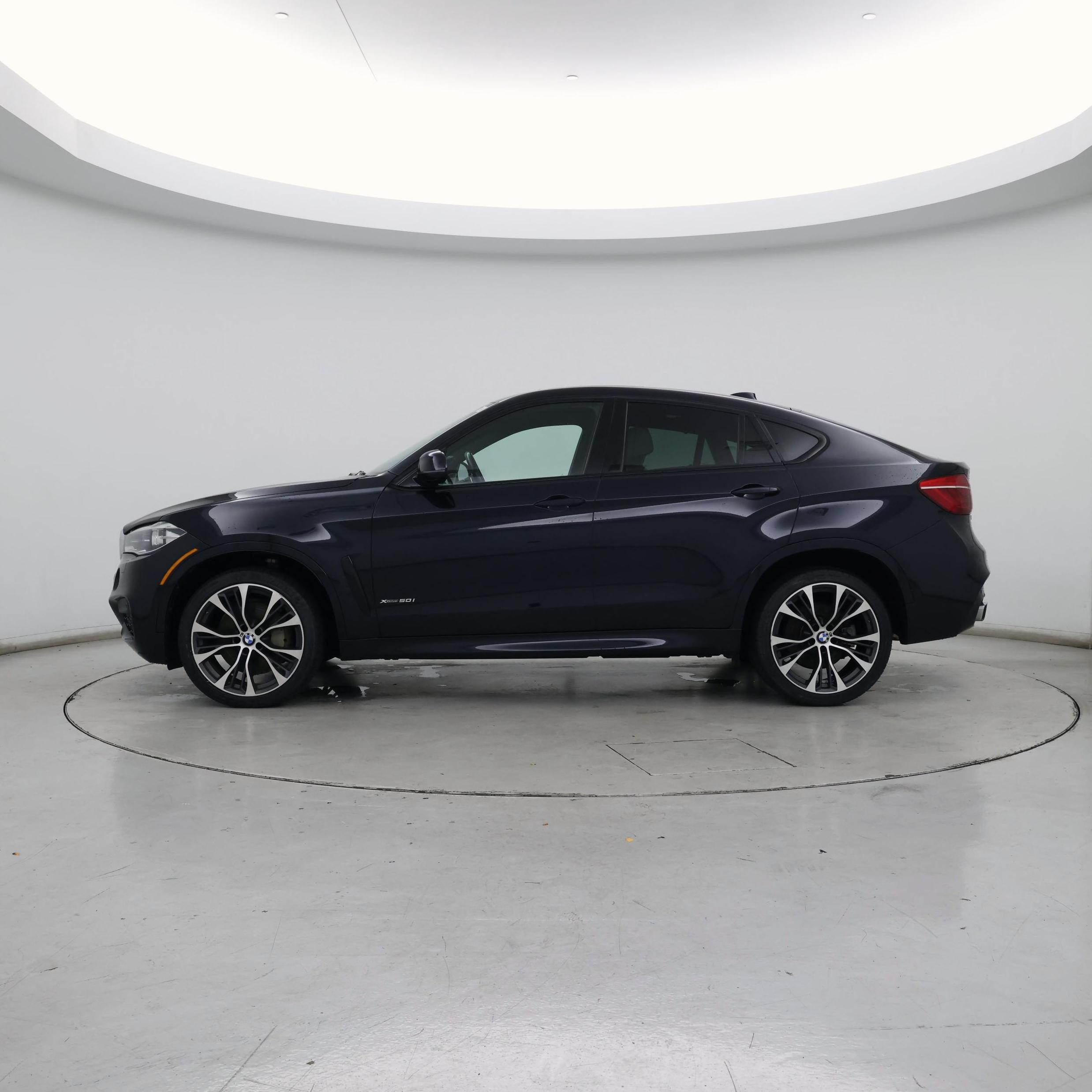 Thumbnail: 2019 BMW X6 - 3