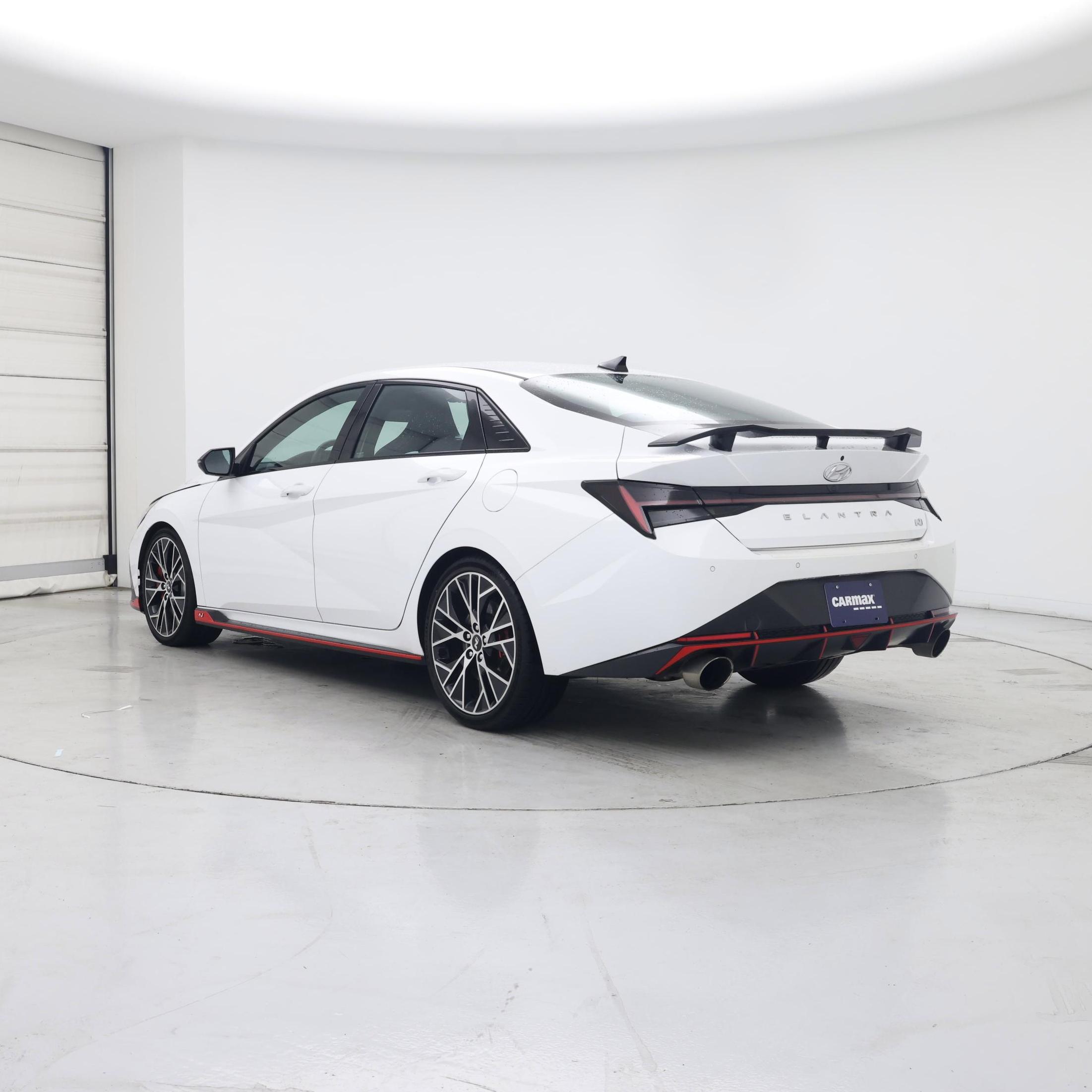 Thumbnail: 2022 Hyundai Elantra - 2
