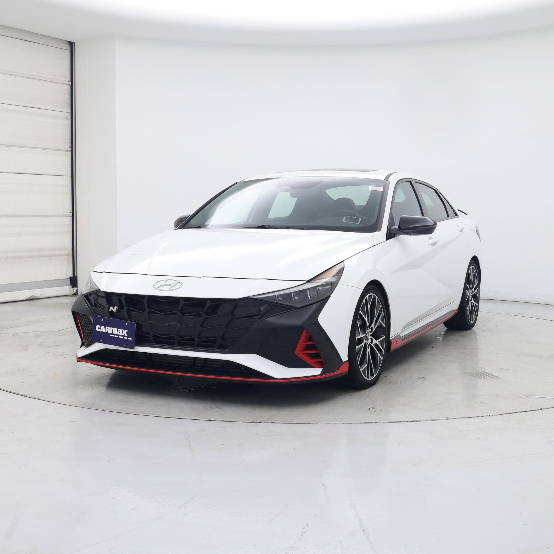 Thumbnail: 2022 Hyundai Elantra - 4