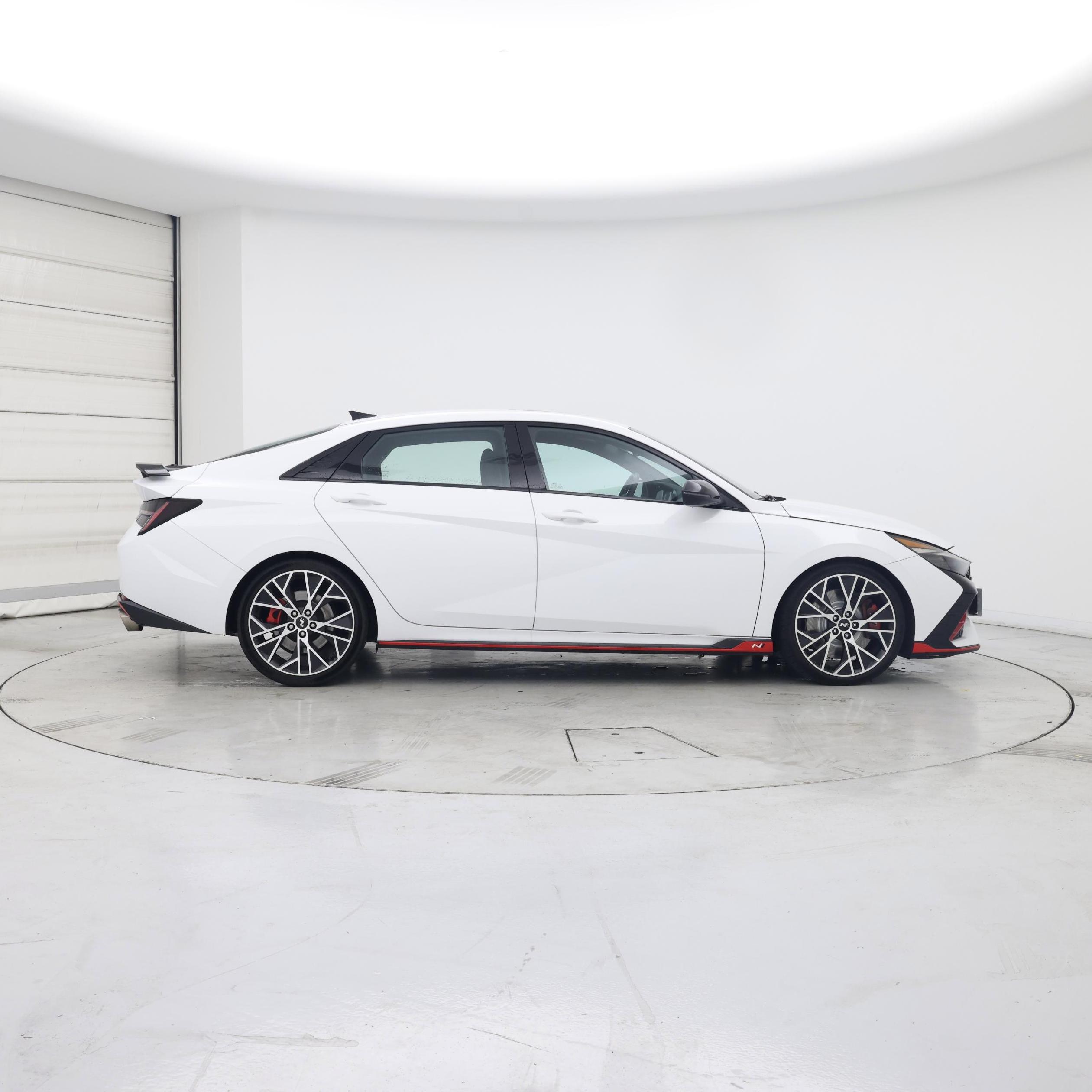 Thumbnail: 2022 Hyundai Elantra - 7