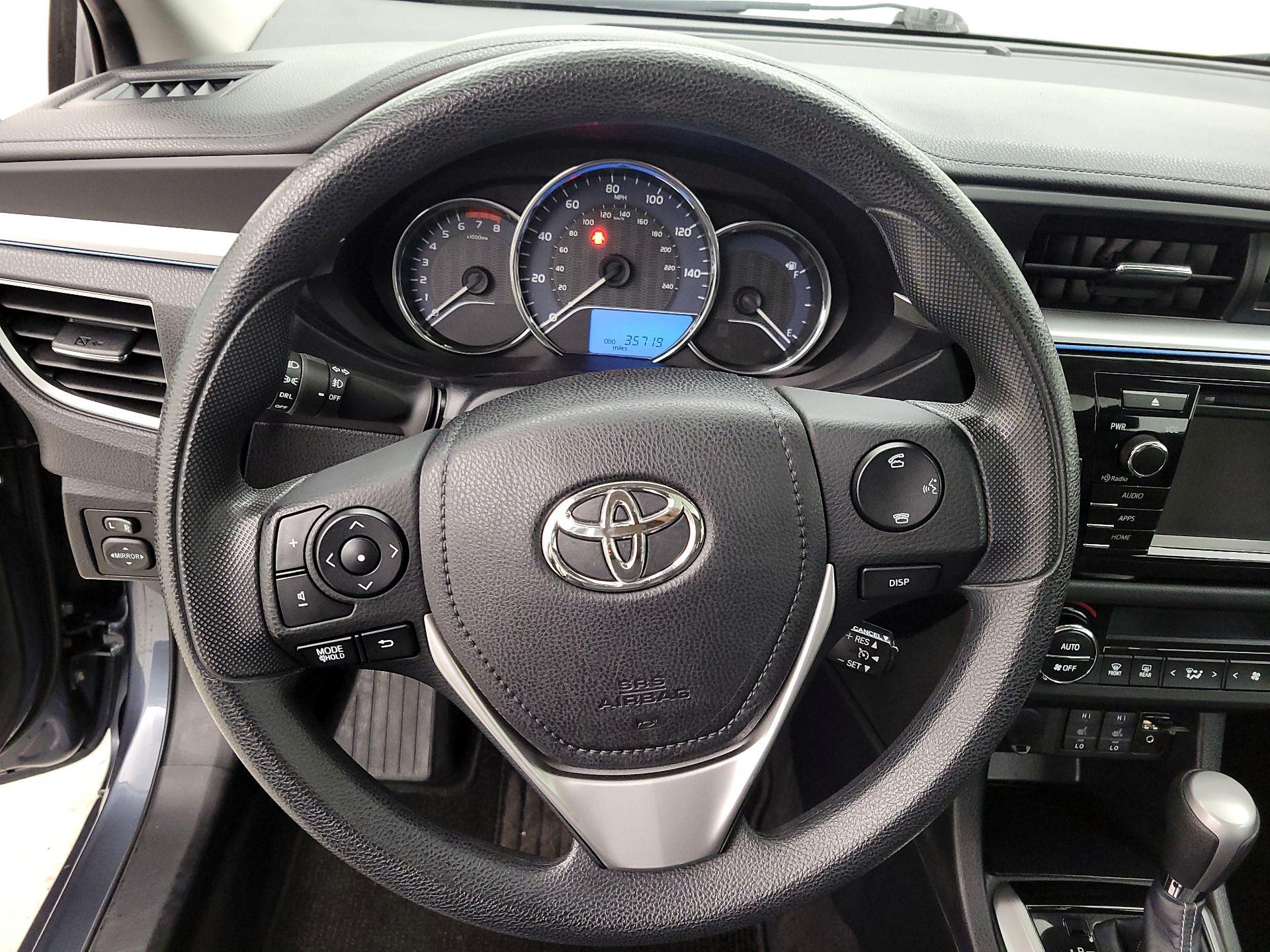 Thumbnail: 2014 Toyota Corolla - 10