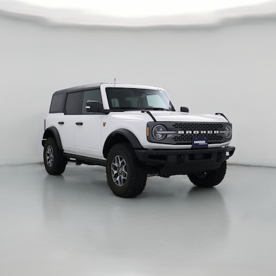 White 2024 Ford Bronco Badlands