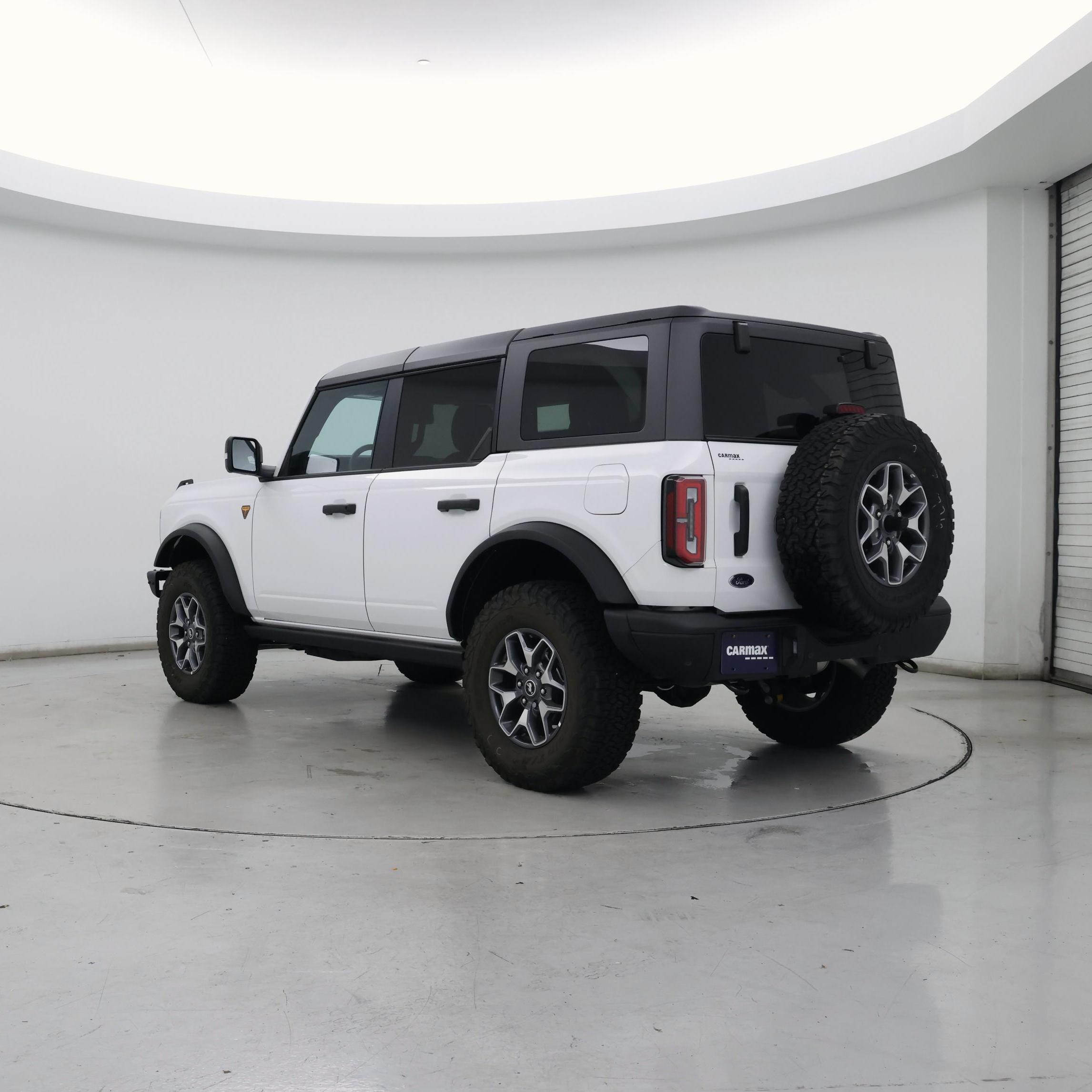 Thumbnail: 2024 Ford Bronco - 2