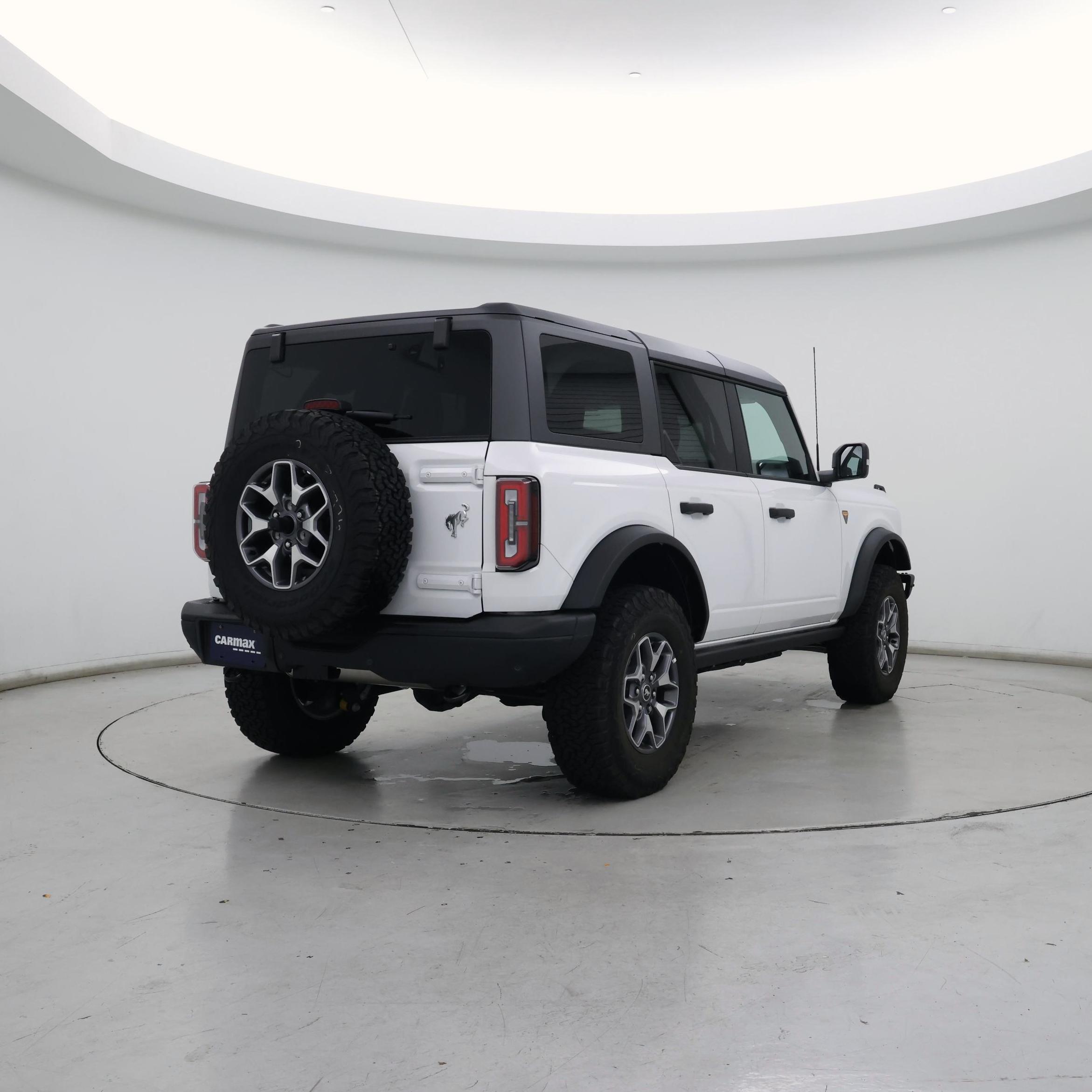 Thumbnail: 2024 Ford Bronco - 8