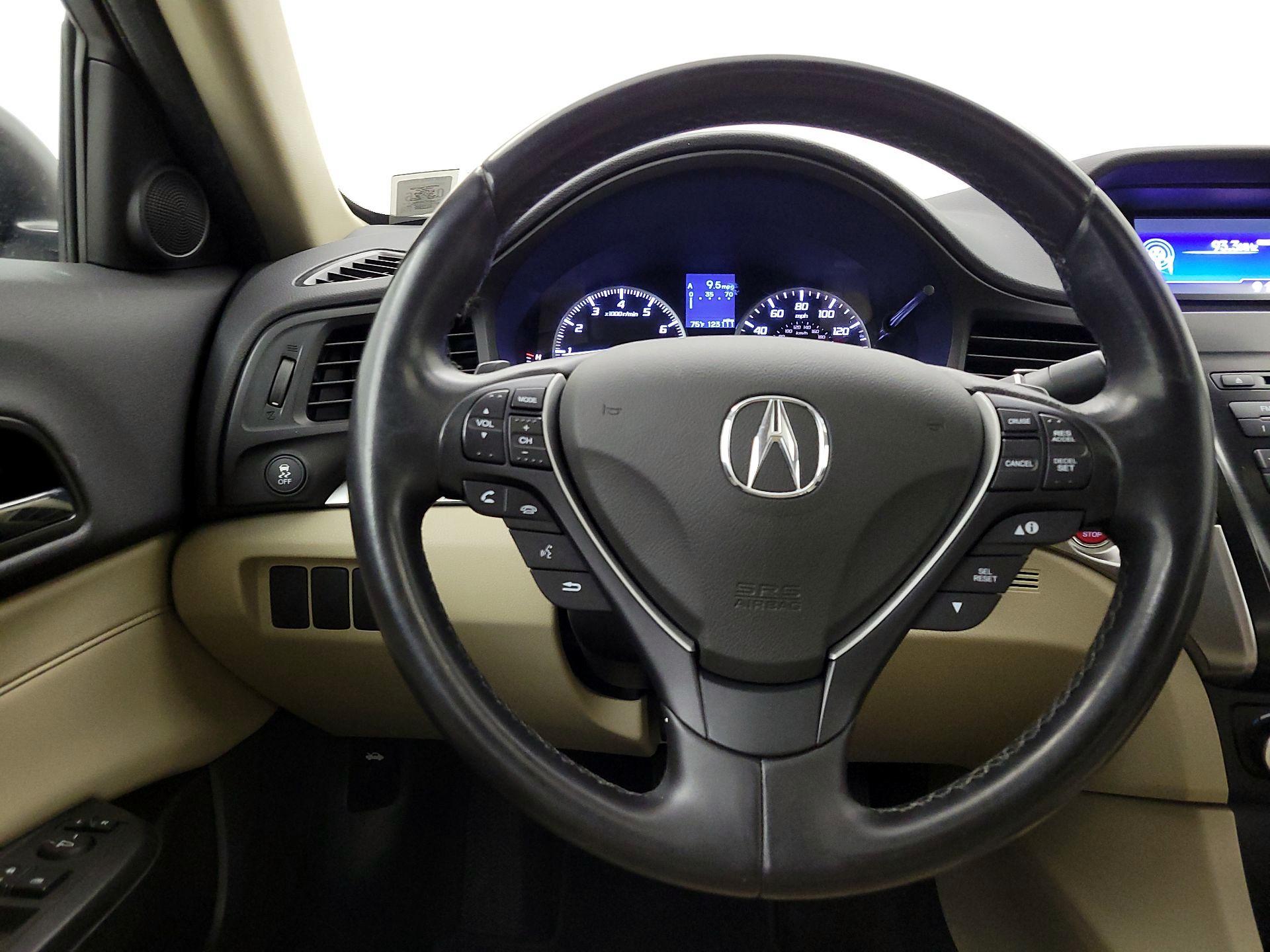Thumbnail: 2017 Acura ILX - 10