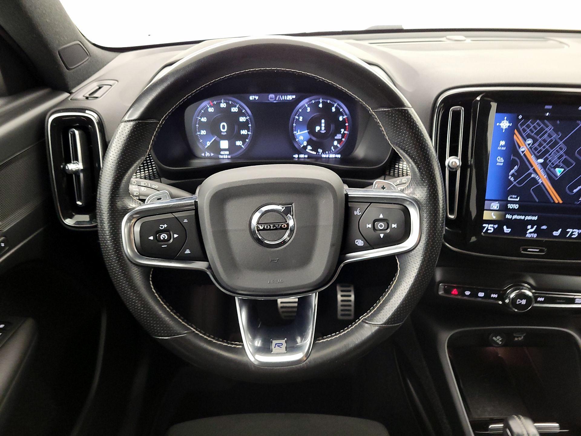 Thumbnail: 2020 Volvo XC40 - 10