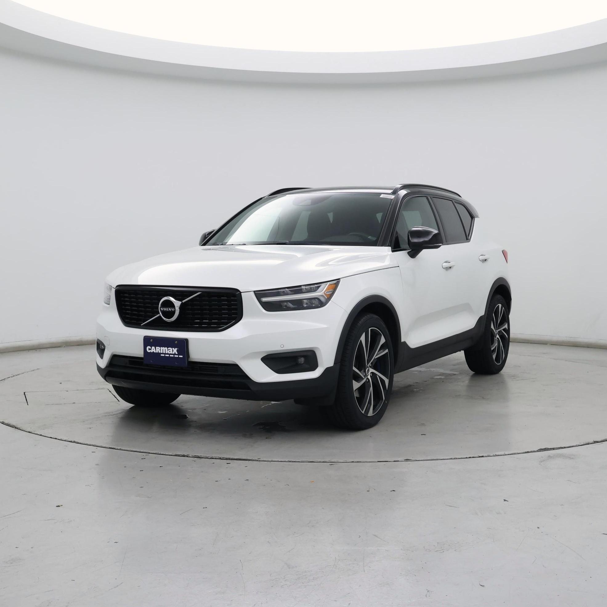 Thumbnail: 2020 Volvo XC40 - 4
