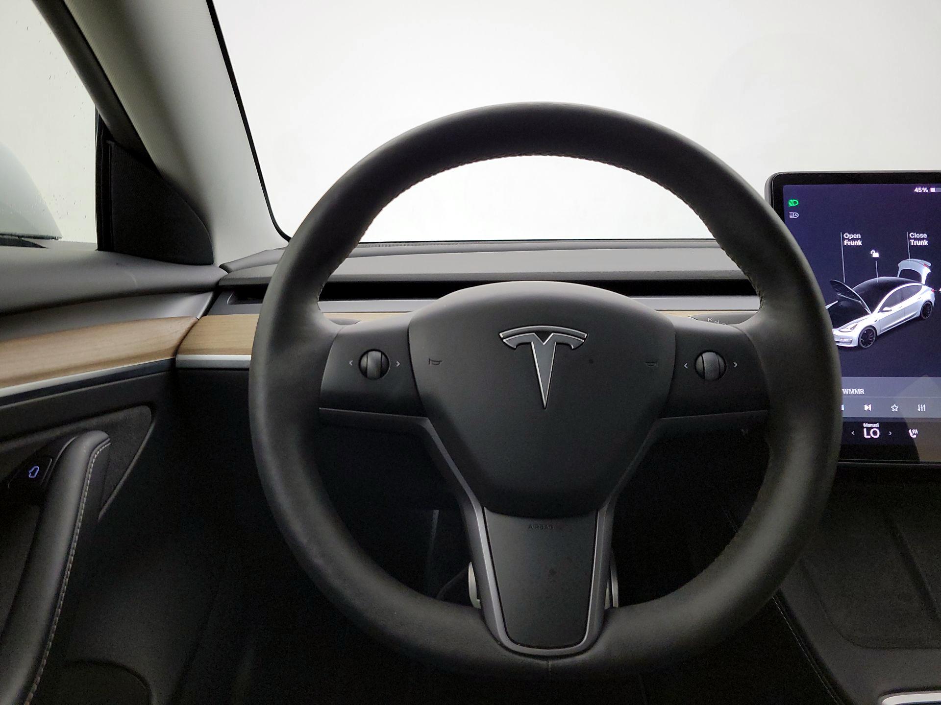 Thumbnail: 2021 Tesla Model 3 - 10