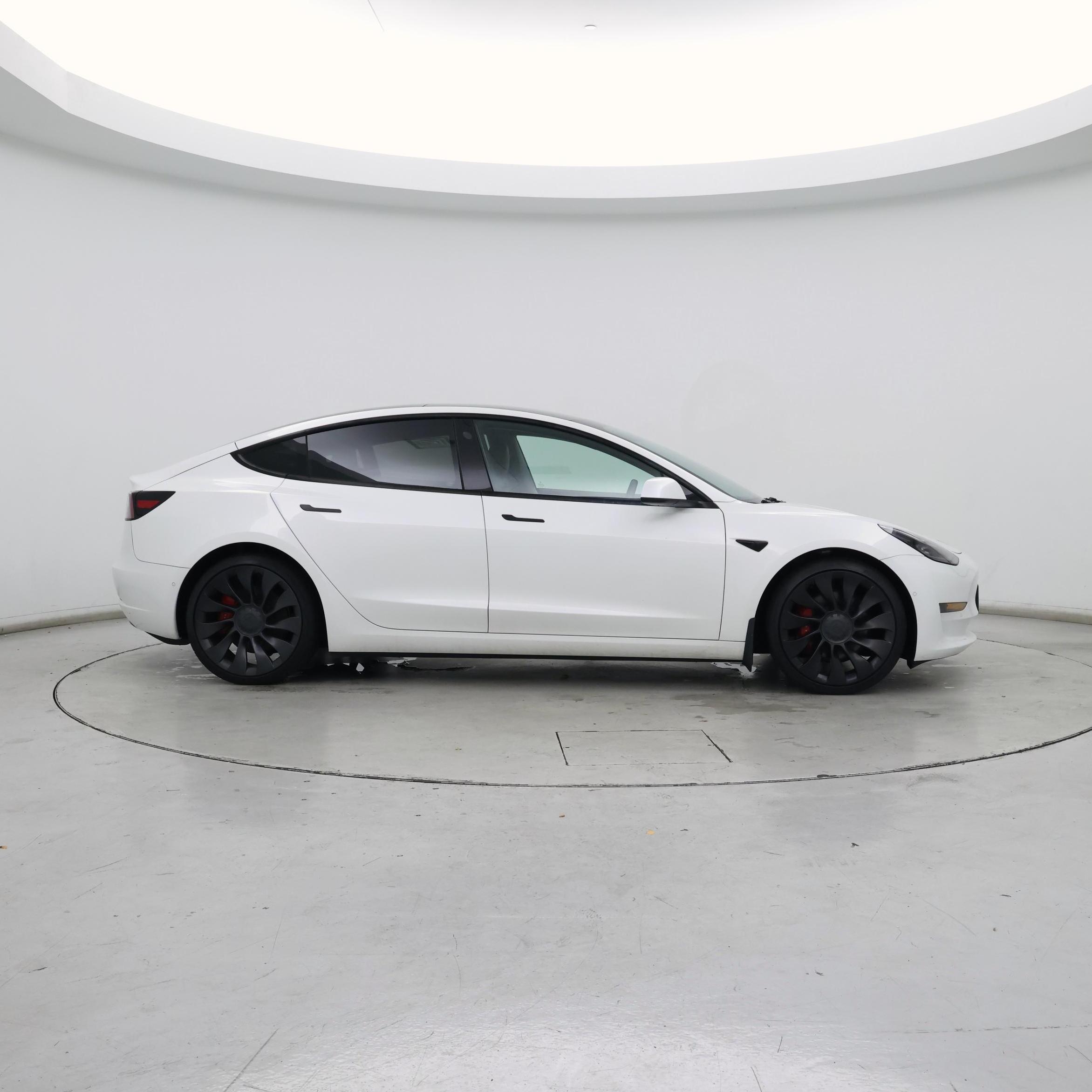 Thumbnail: 2021 Tesla Model 3 - 7
