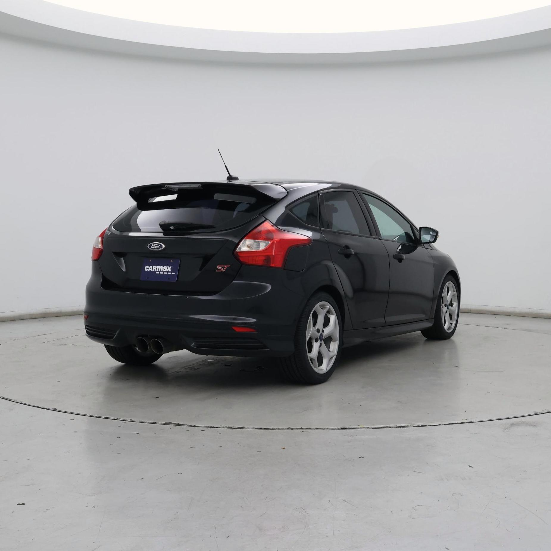 Thumbnail: 2014 Ford Focus - 8