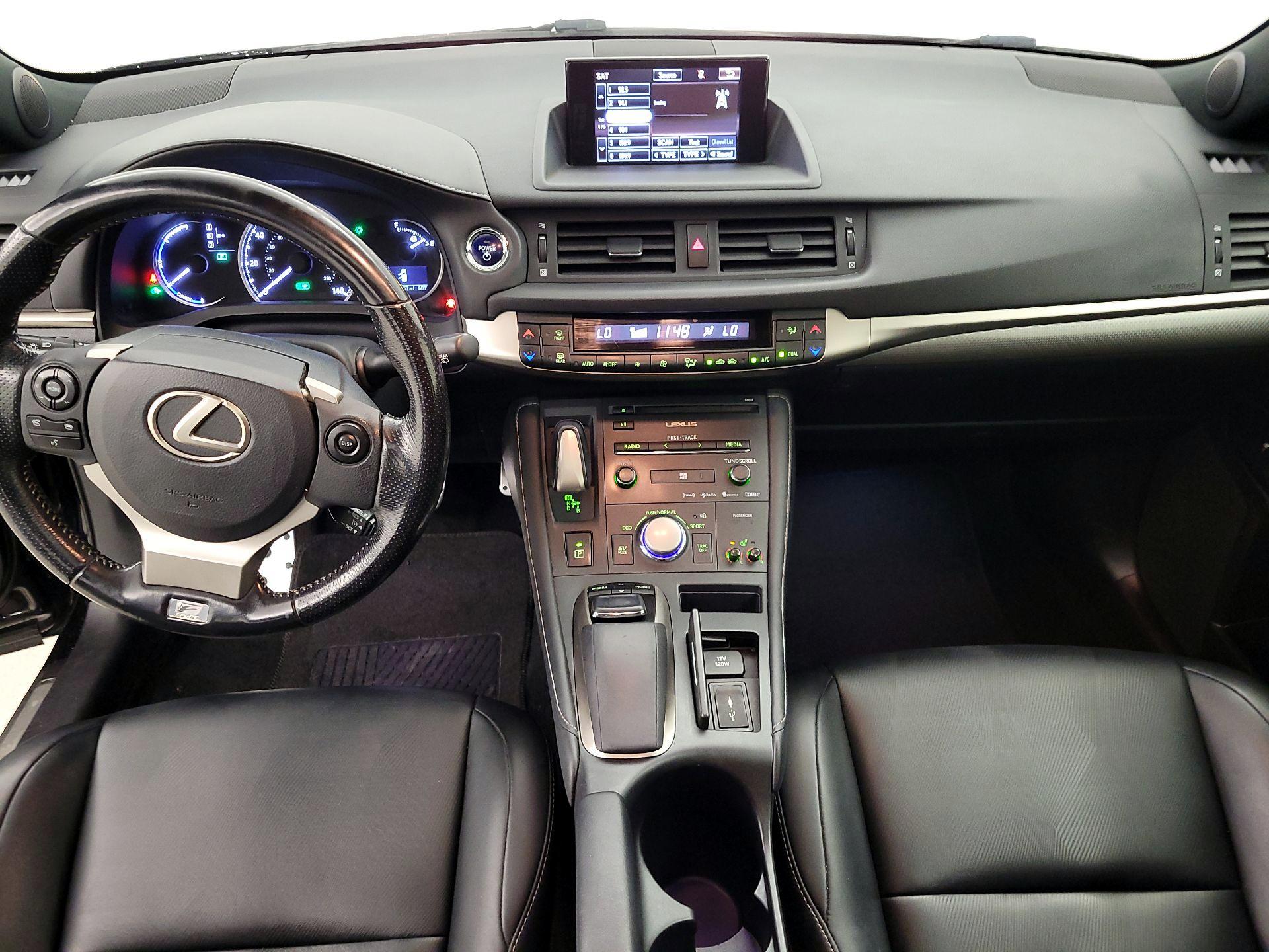 Thumbnail: 2016 Lexus CT - 9