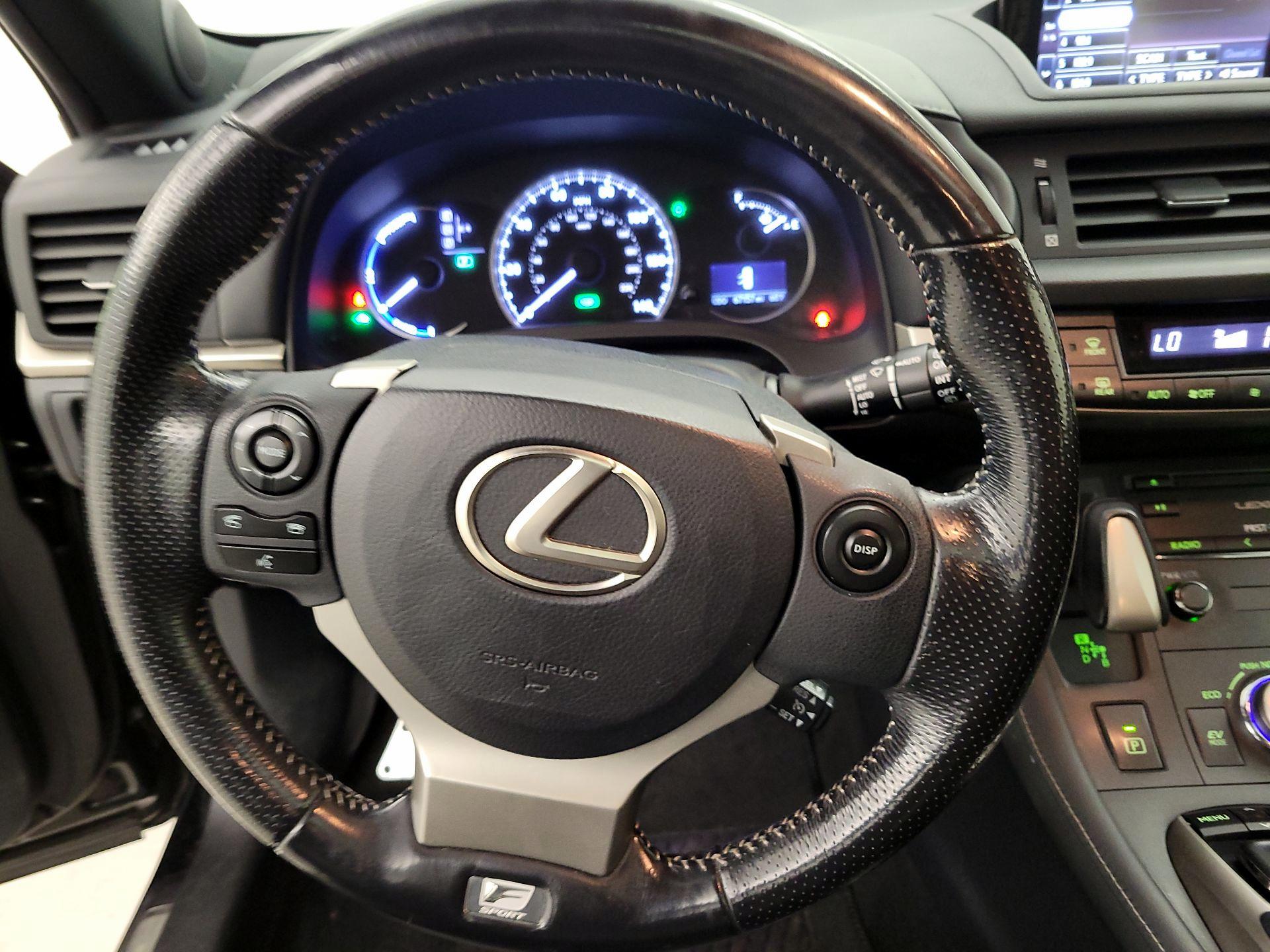 Thumbnail: 2016 Lexus CT - 10