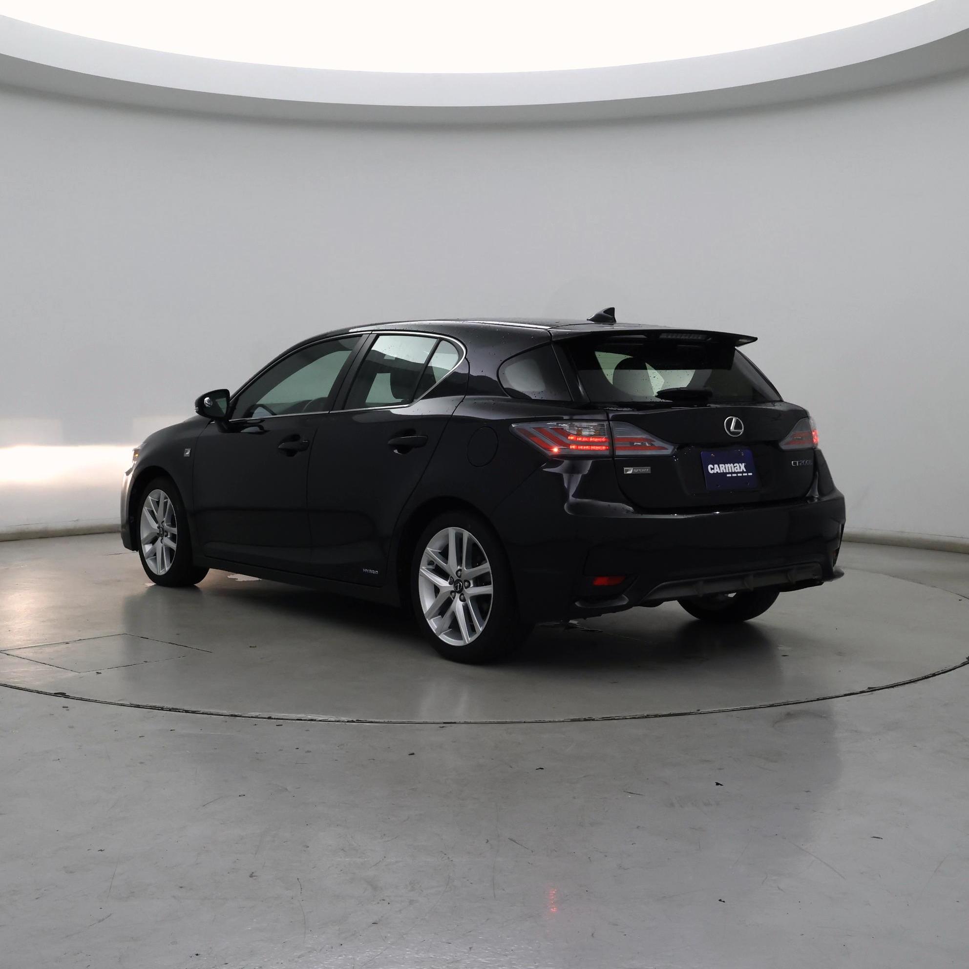 Thumbnail: 2016 Lexus CT - 2