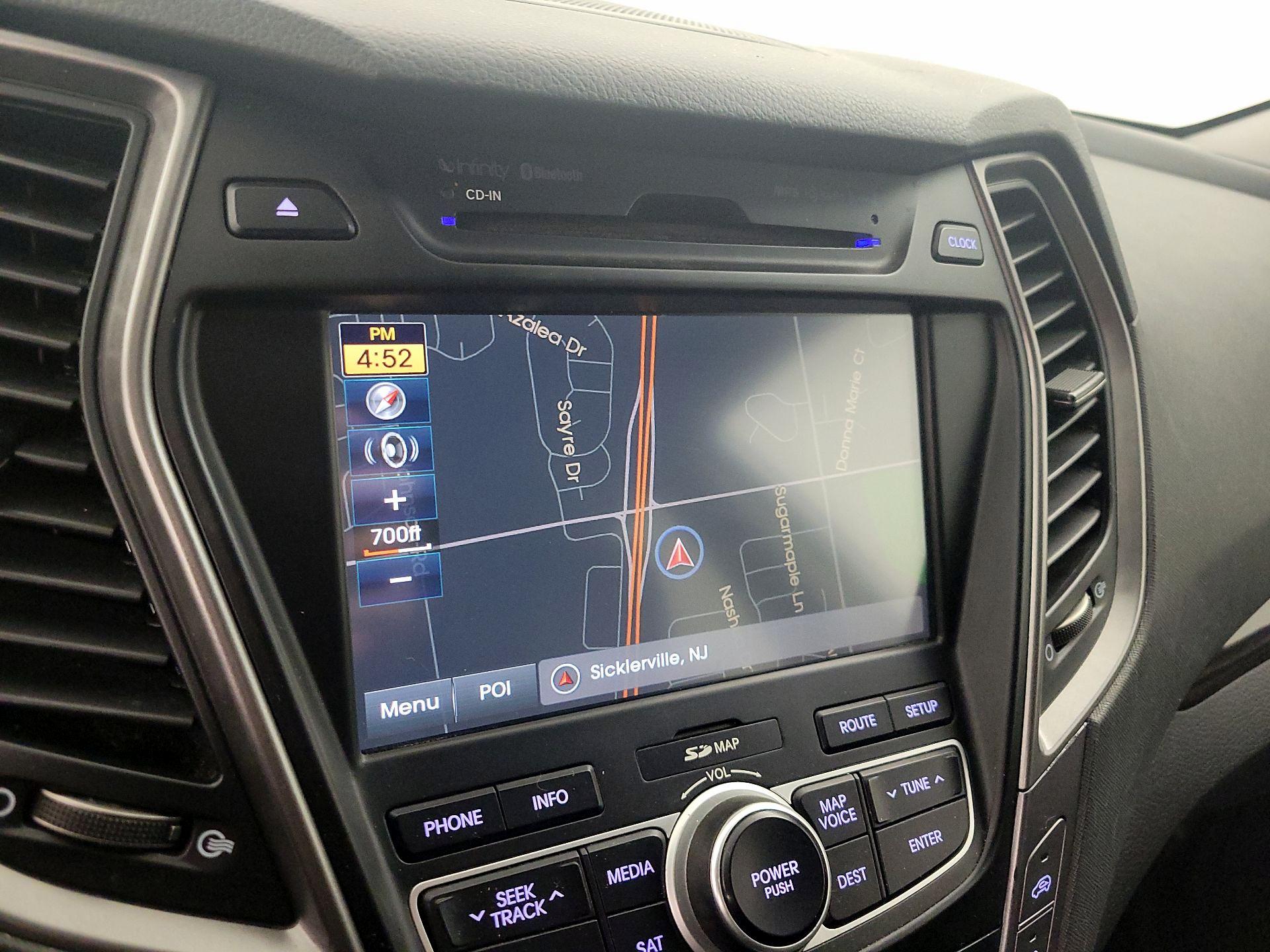 Thumbnail: 2016 Hyundai Santa Fe - 14