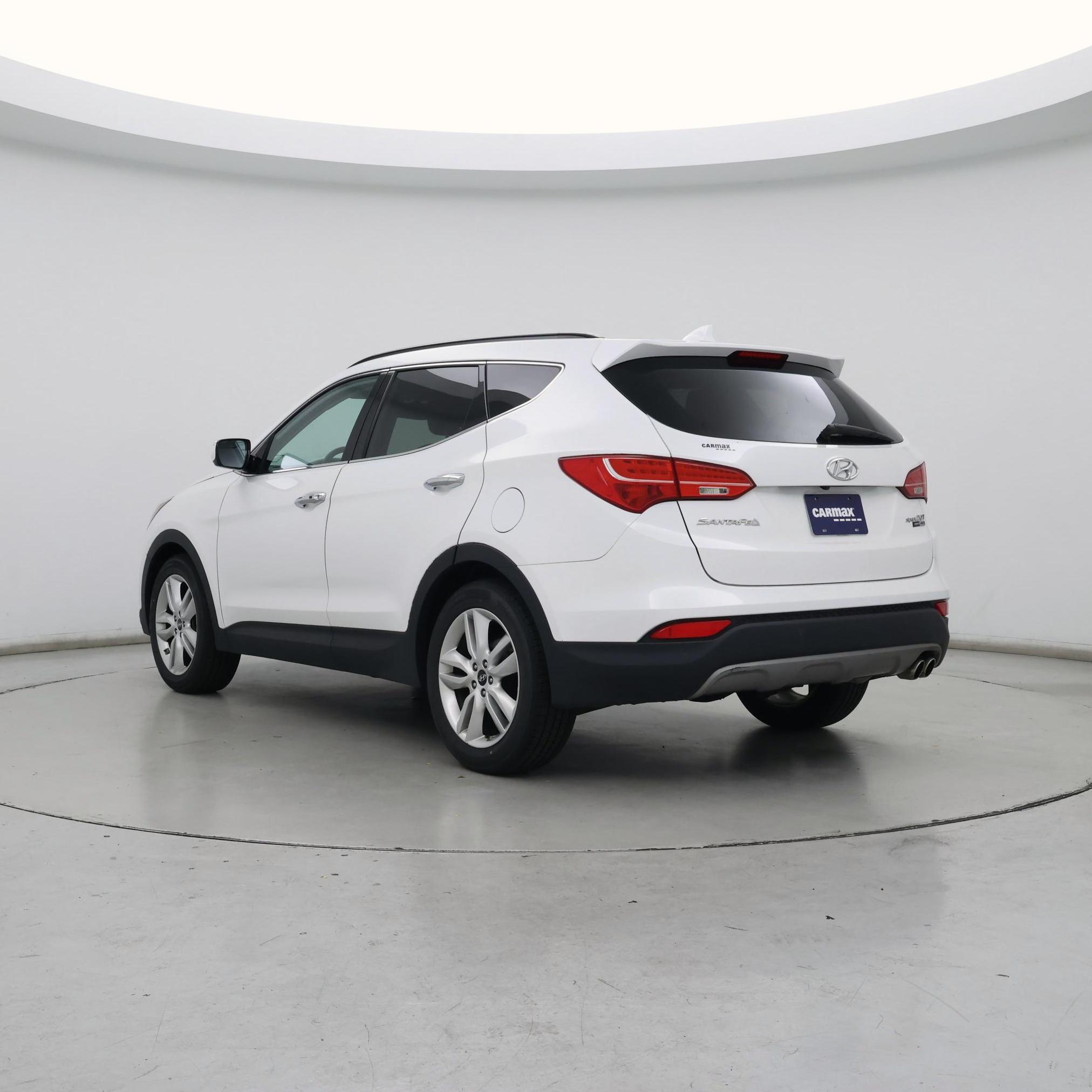 Thumbnail: 2016 Hyundai Santa Fe - 2