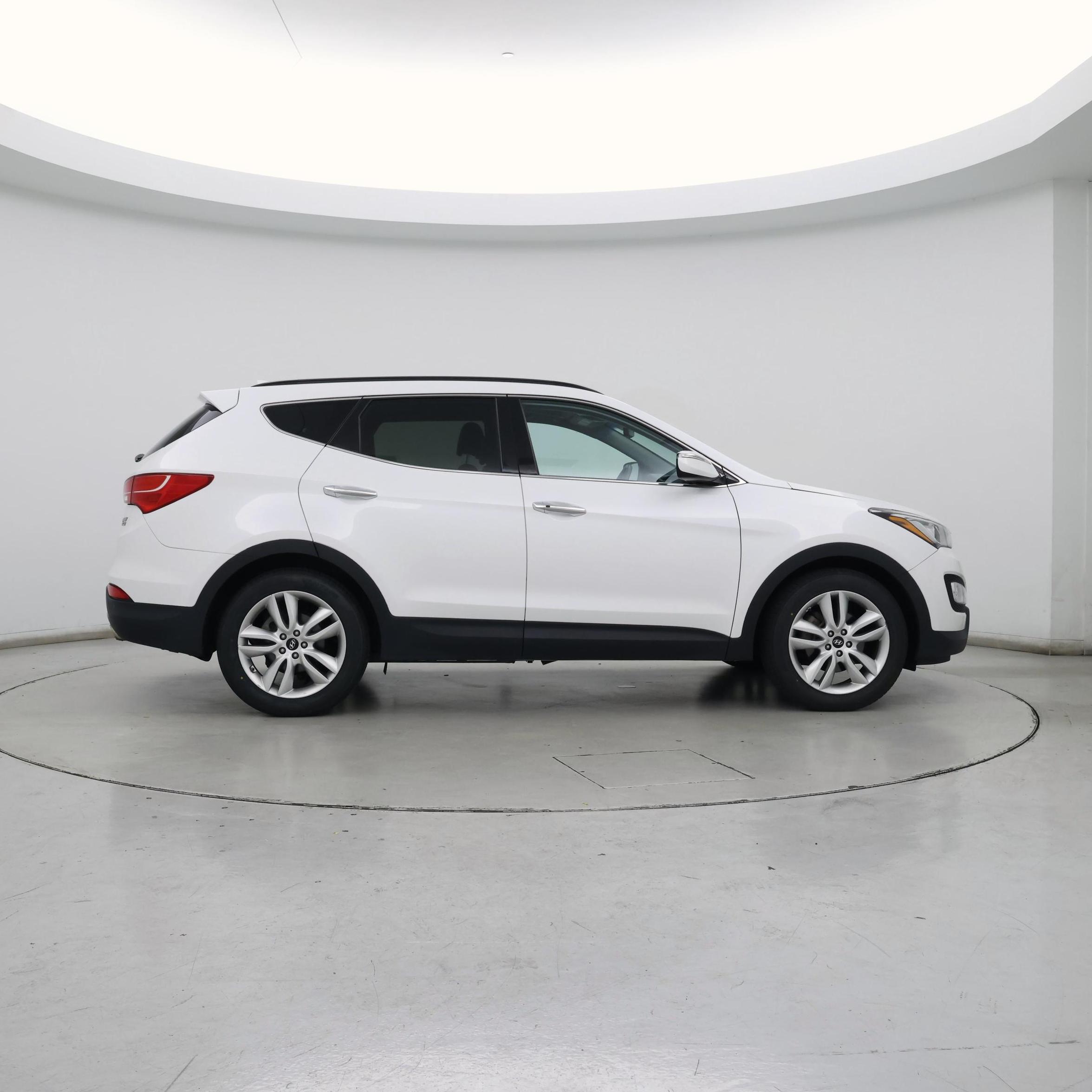 Thumbnail: 2016 Hyundai Santa Fe - 7
