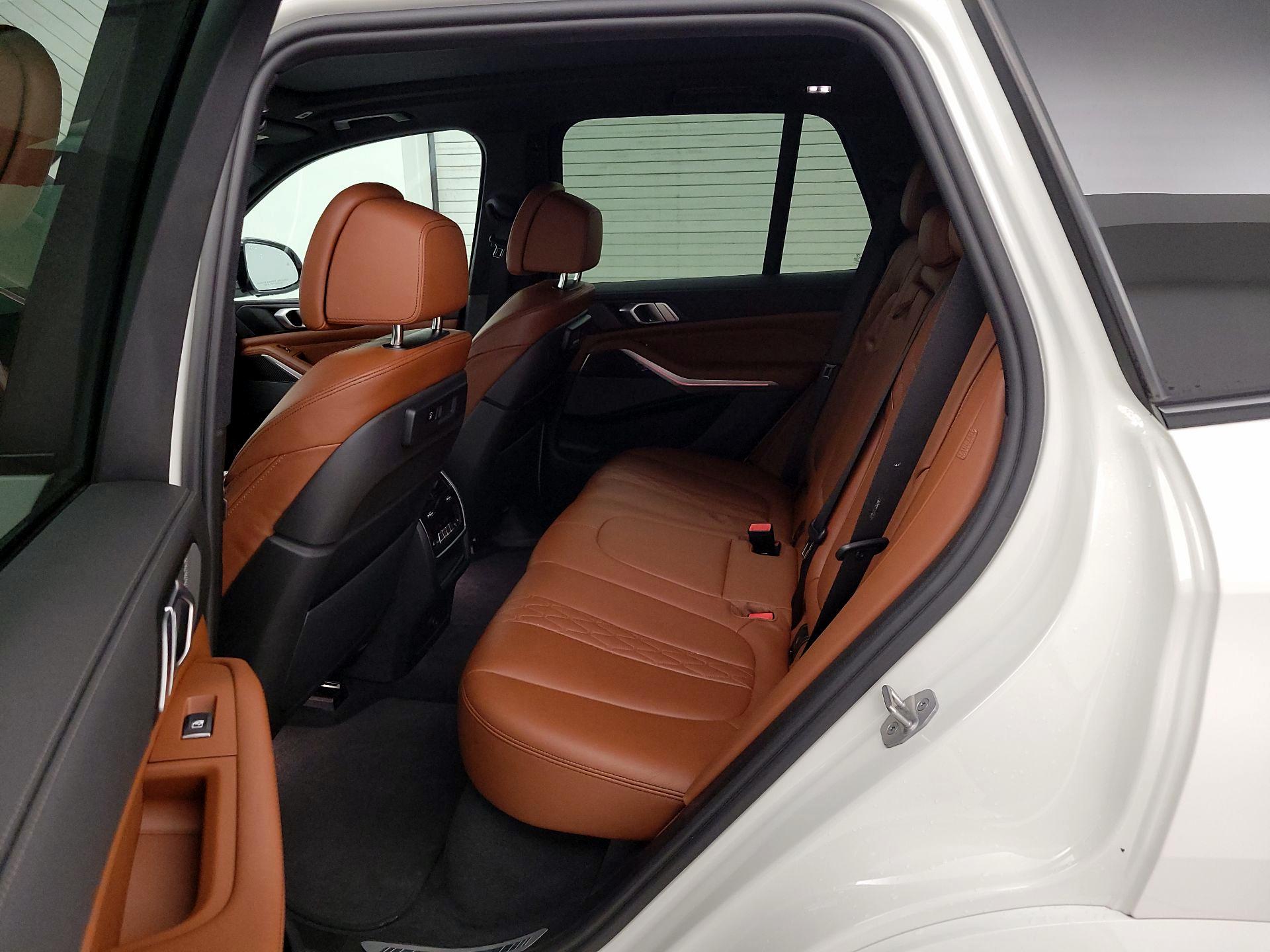 Thumbnail: 2022 BMW X5 - 20