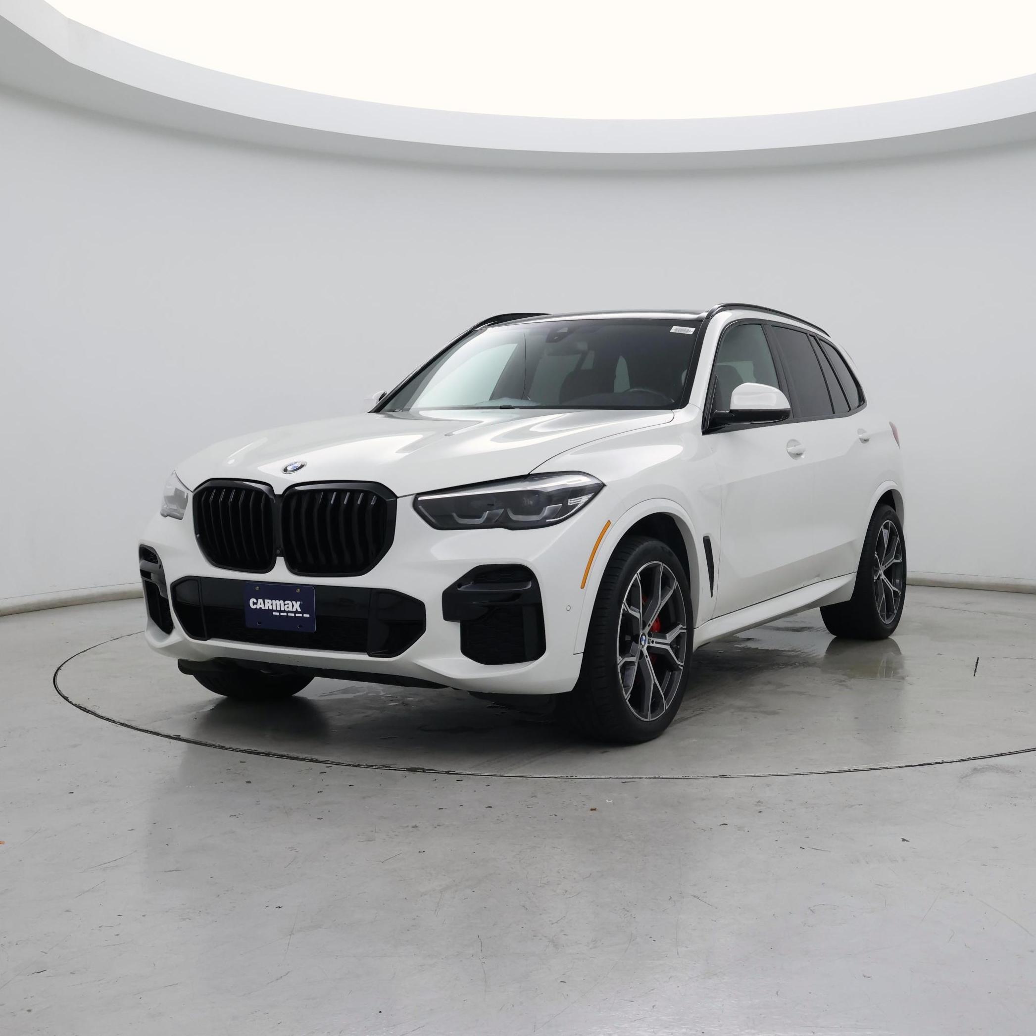 Thumbnail: 2022 BMW X5 - 4