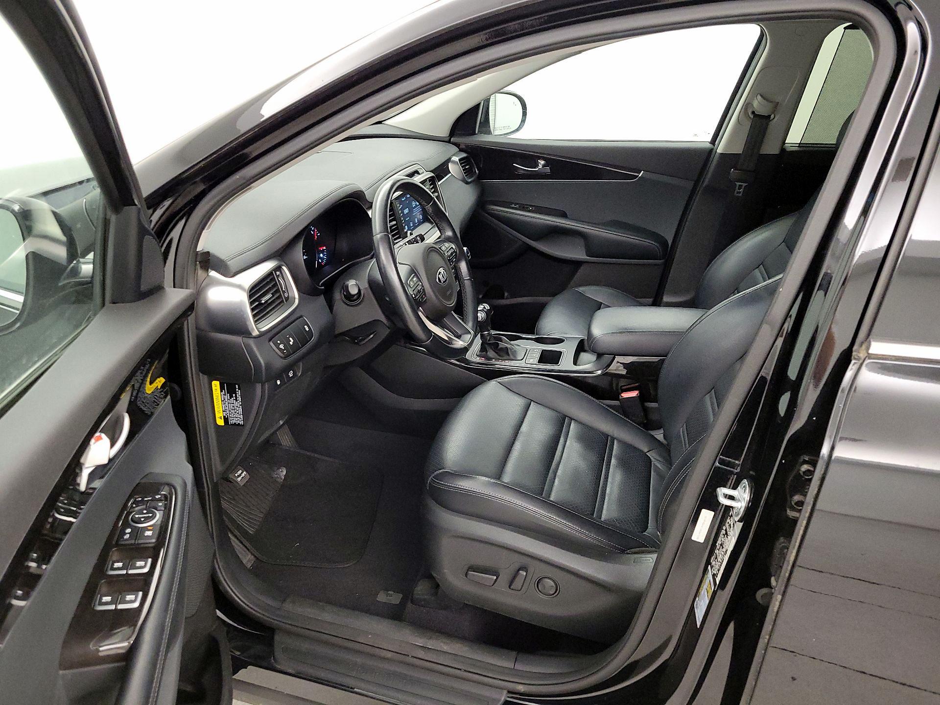 Thumbnail: 2018 Kia Sorento - 11