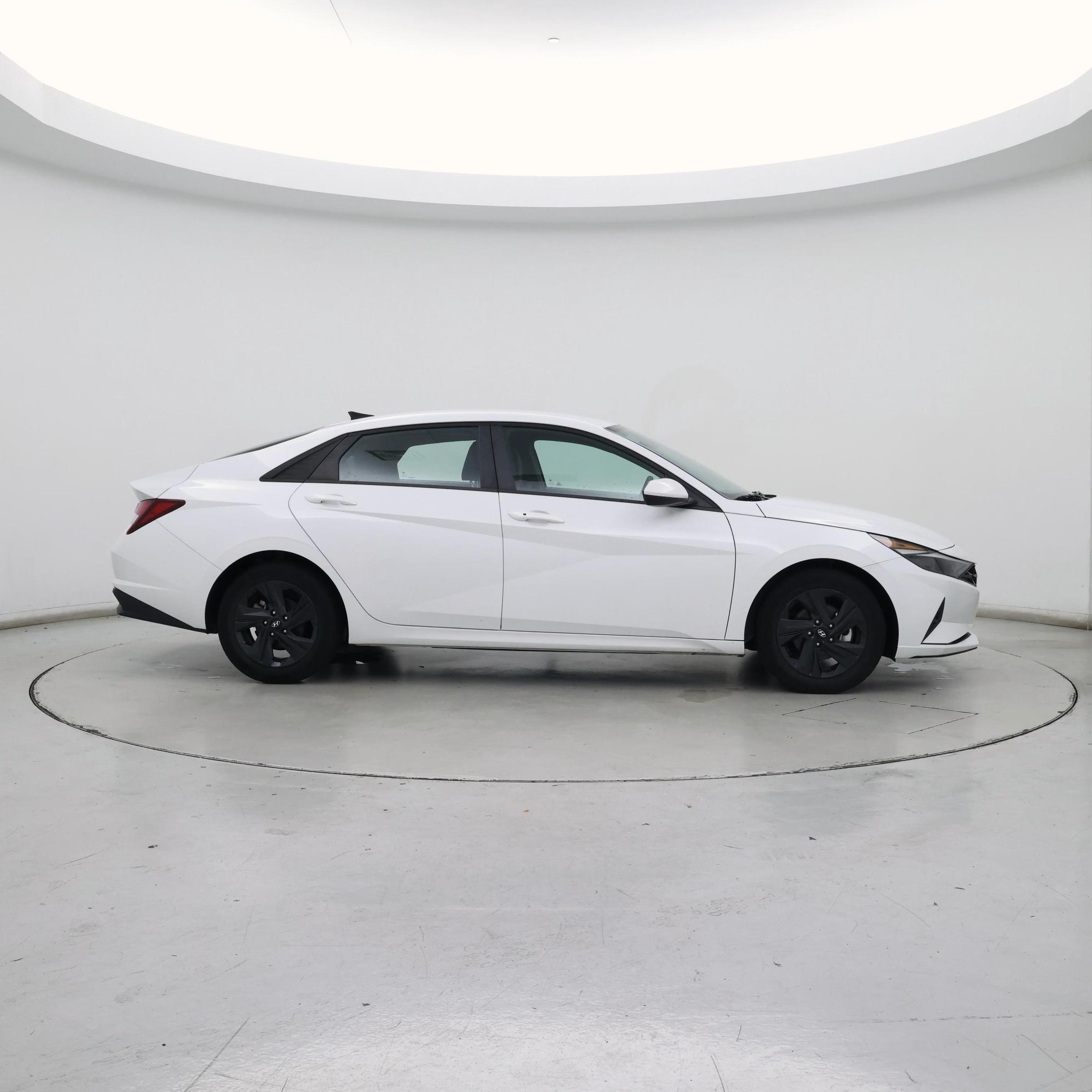 Thumbnail: 2023 Hyundai Elantra - 7