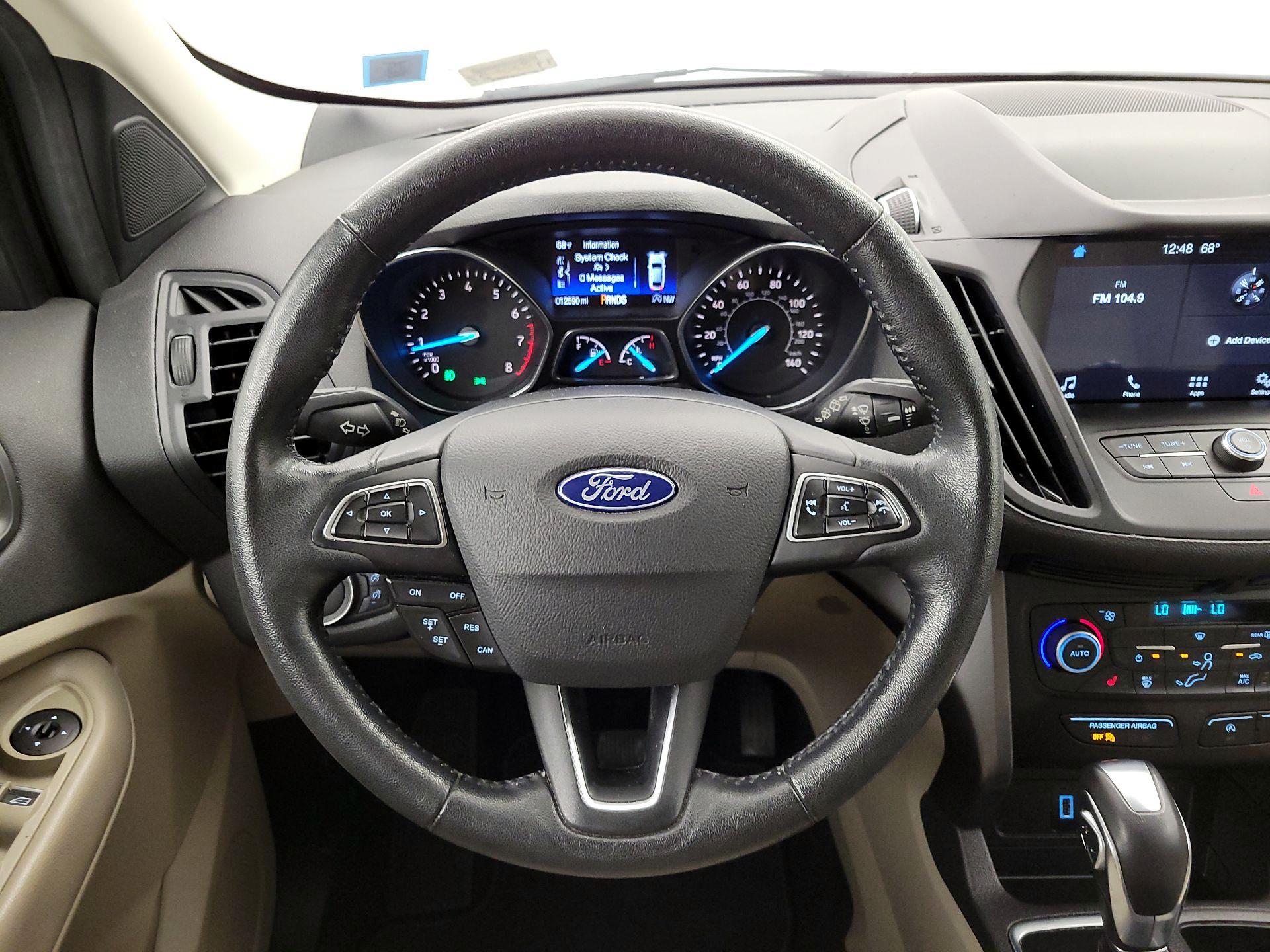 Thumbnail: 2019 Ford Escape - 10