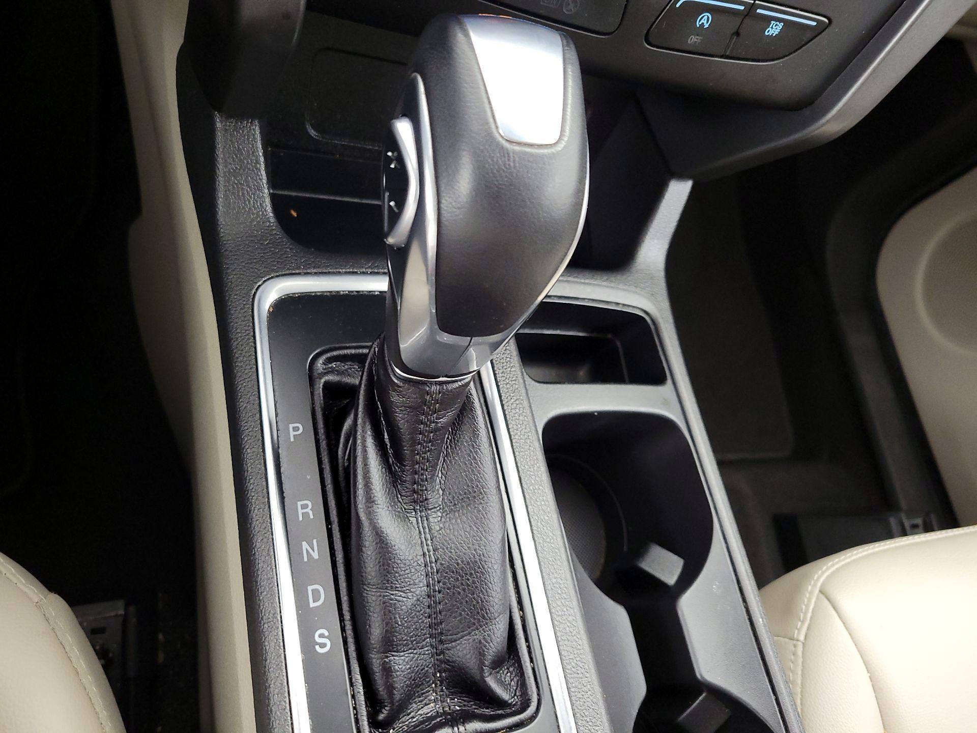 Thumbnail: 2019 Ford Escape - 17