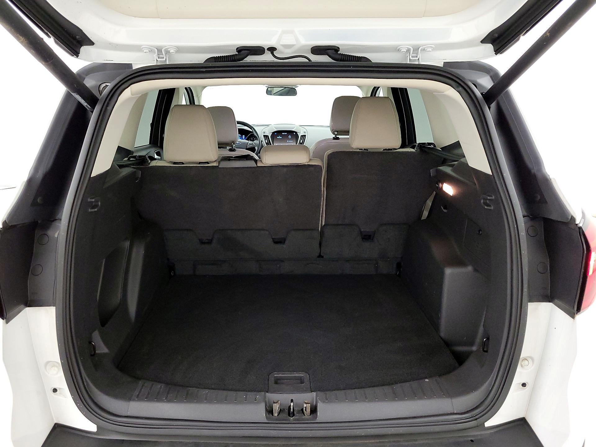 Thumbnail: 2019 Ford Escape - 20
