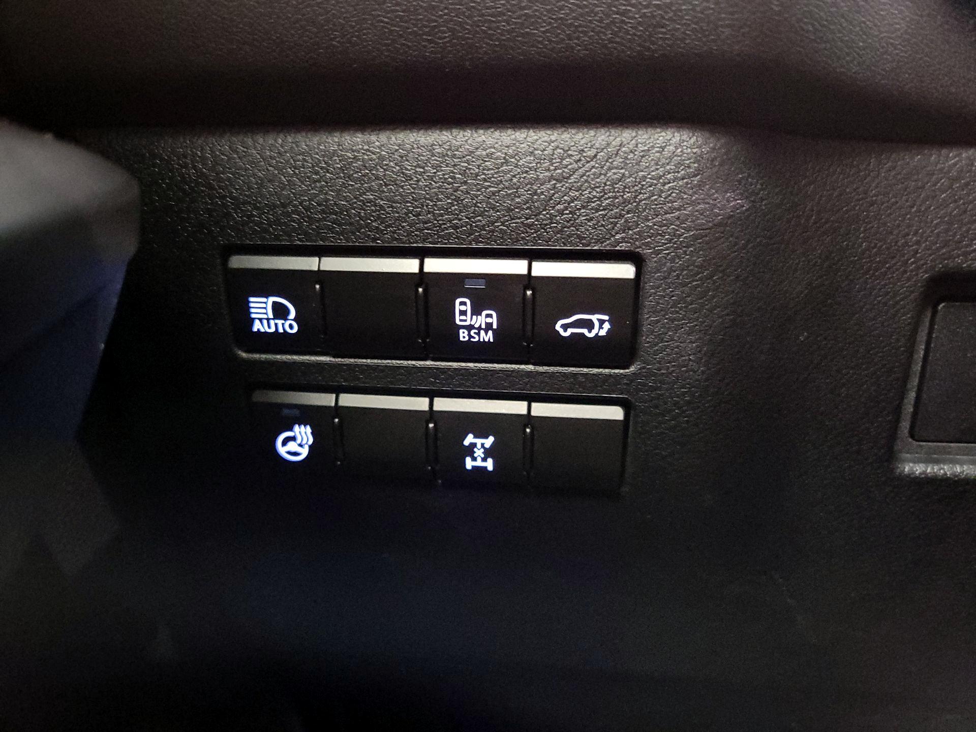 Thumbnail: 2020 Lexus NX - 13