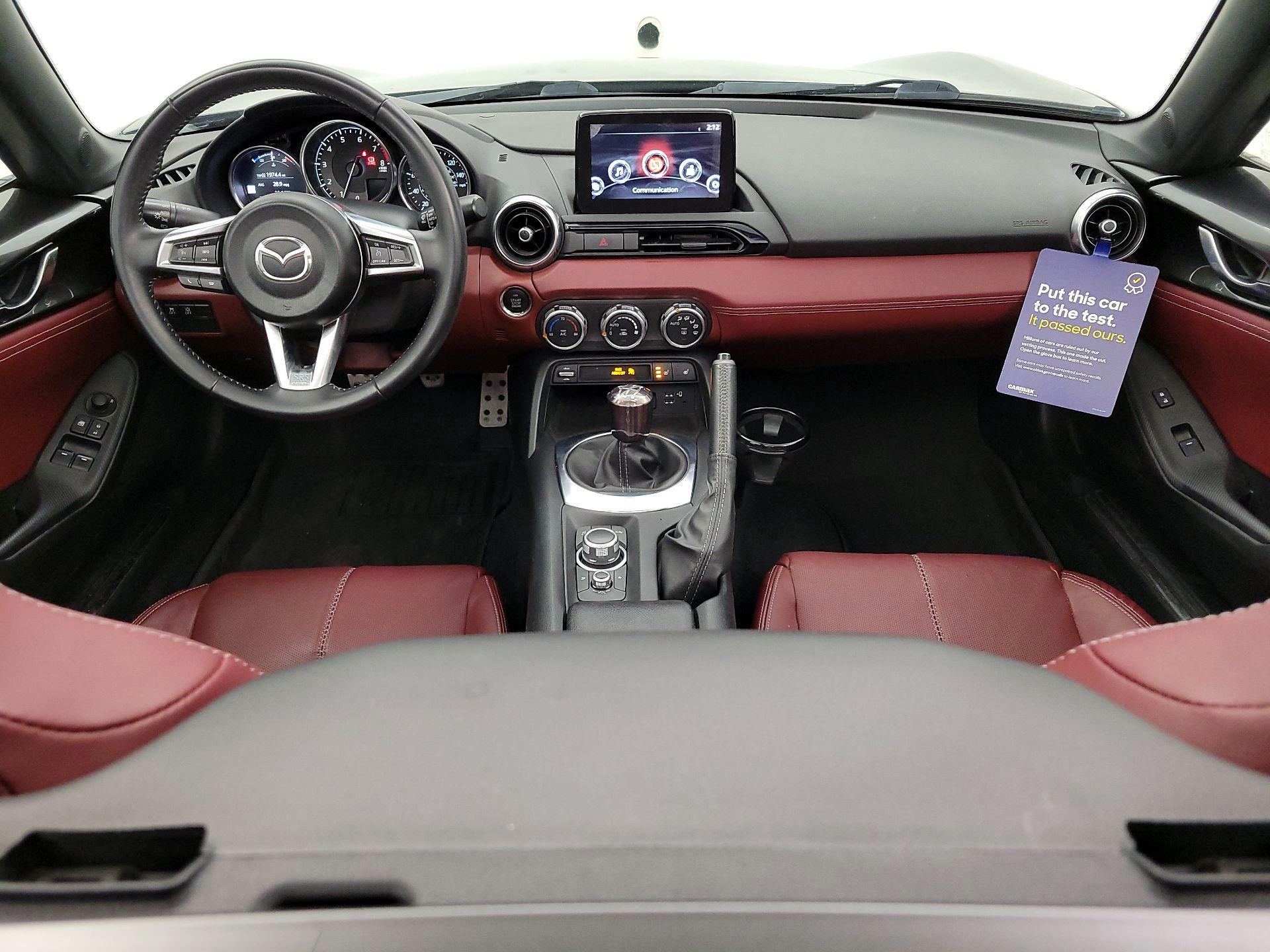 Thumbnail: 2020 Mazda MX-5 Miata - 9