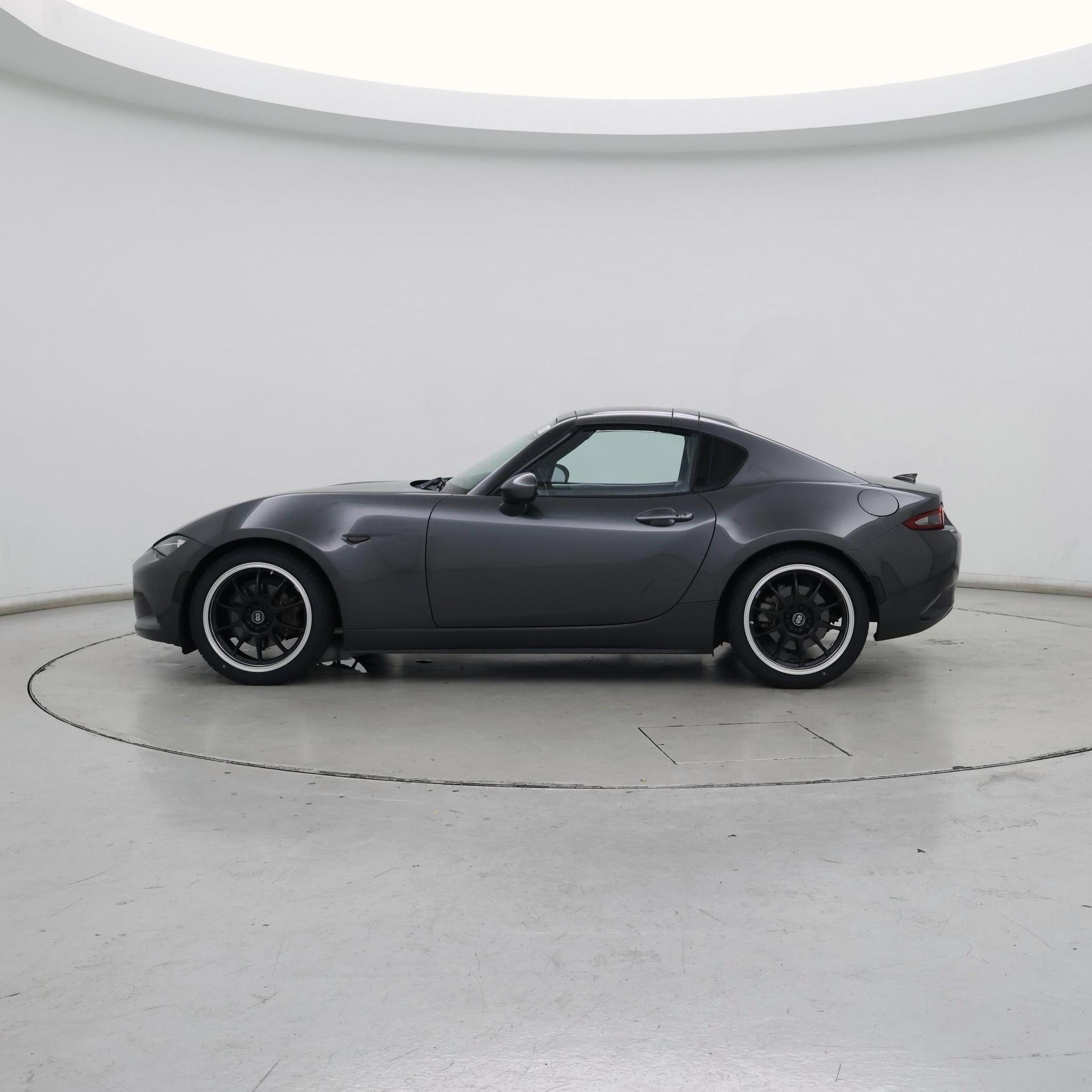Thumbnail: 2020 Mazda MX-5 Miata - 3