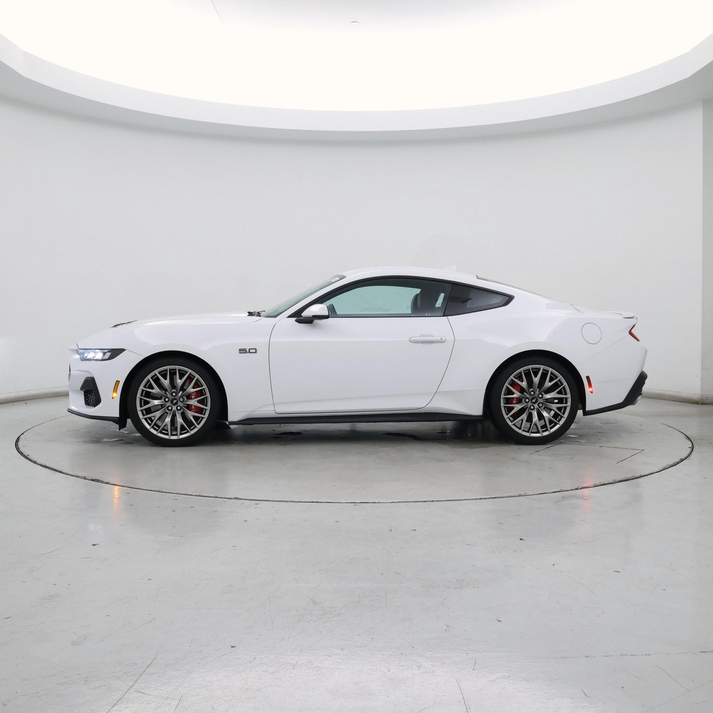 Thumbnail: 2024 Ford Mustang - 3