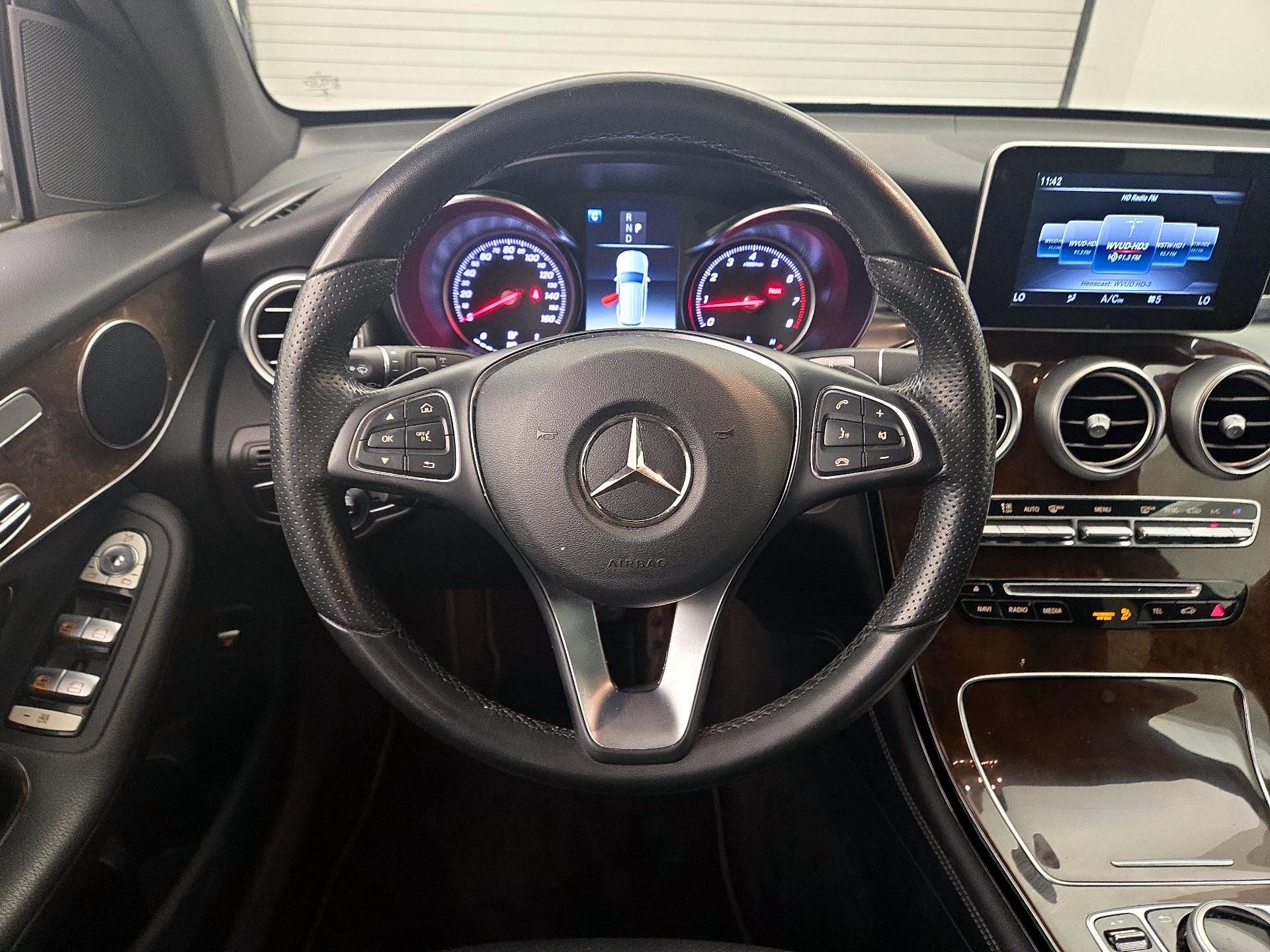 Thumbnail: 2018 Mercedes-Benz GLC - 10