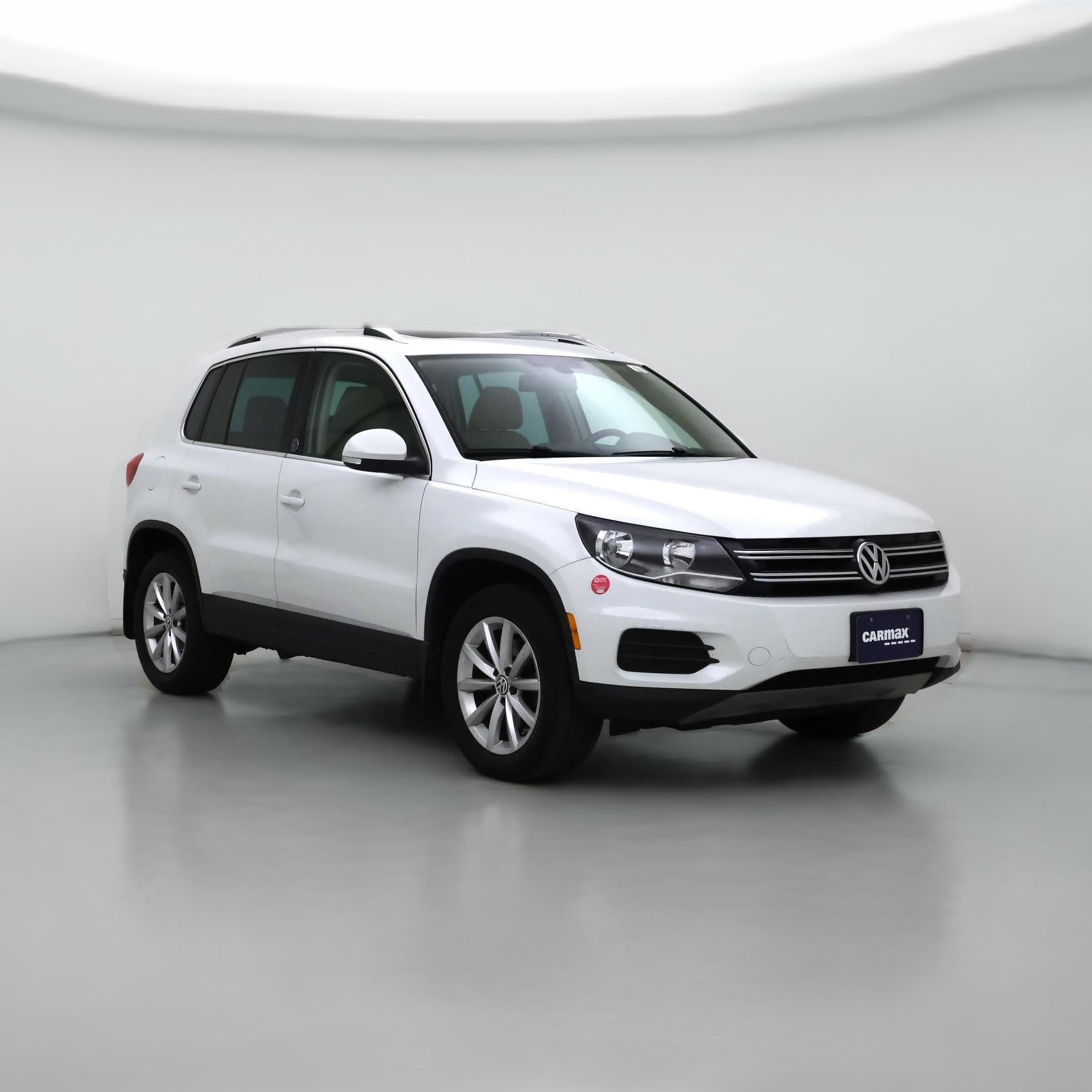 Thumbnail: 2017 Volkswagen Tiguan - 1