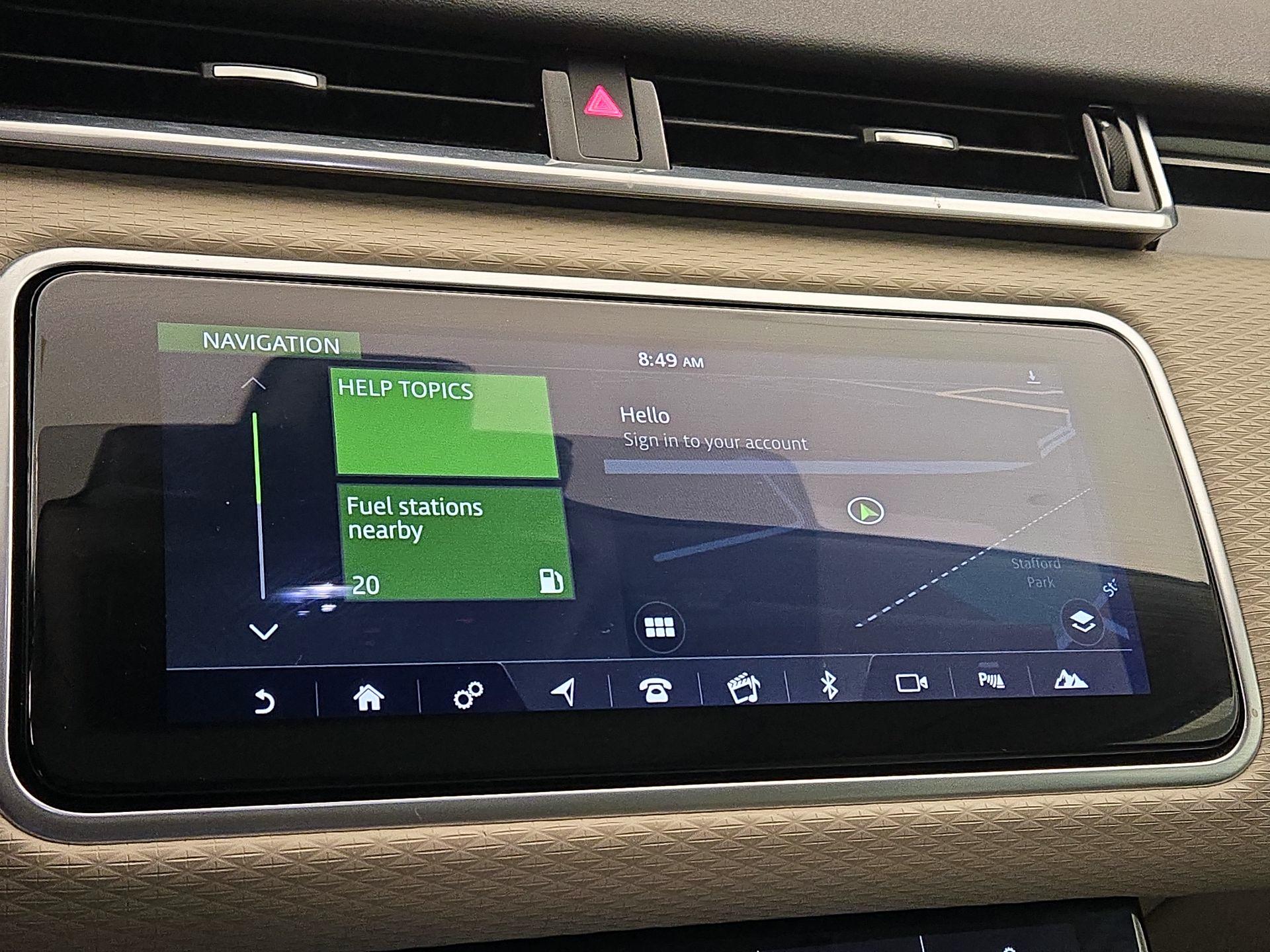 Thumbnail: 2019 Land Rover Range Rover Velar - 14