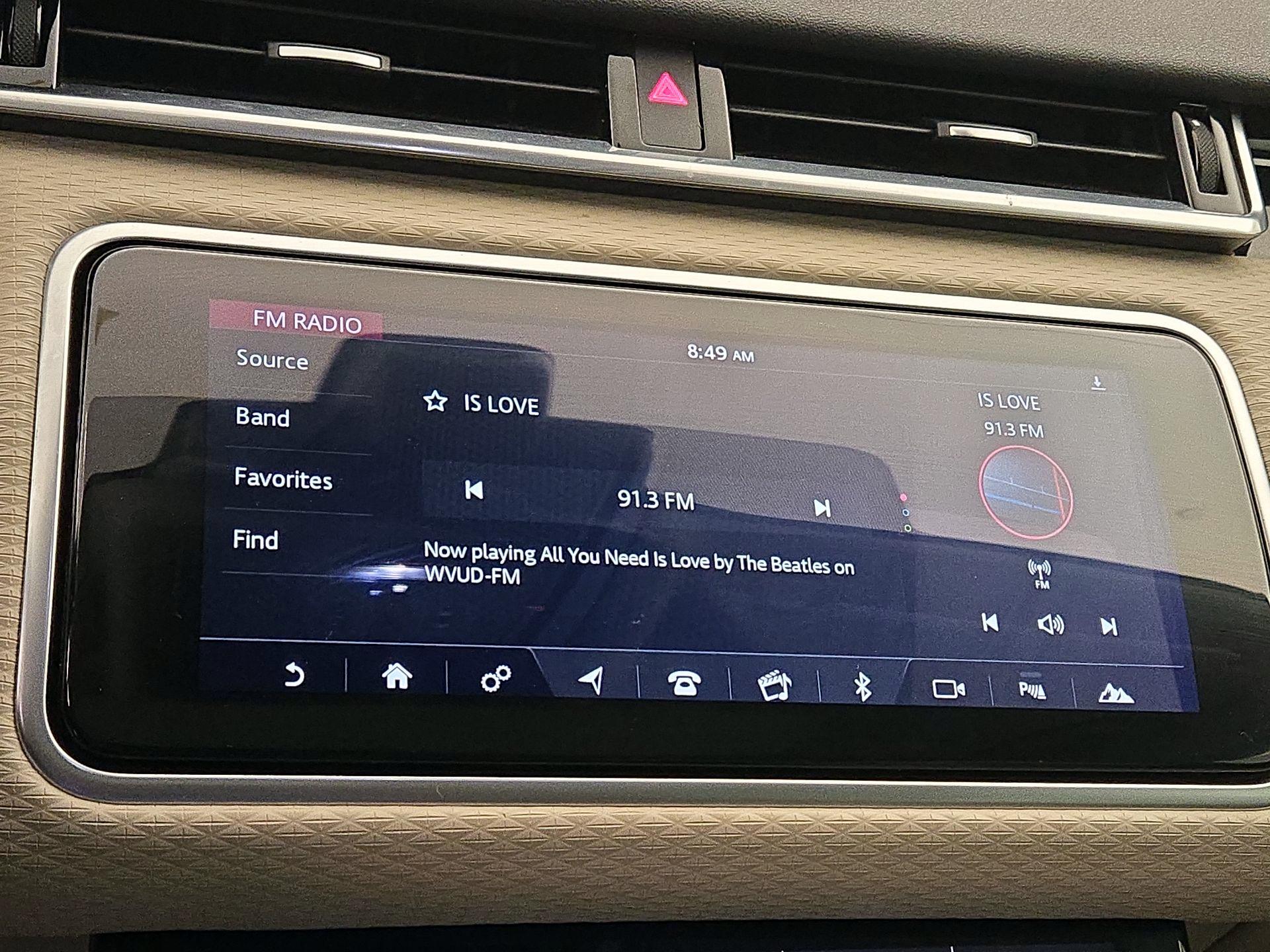 Thumbnail: 2019 Land Rover Range Rover Velar - 16