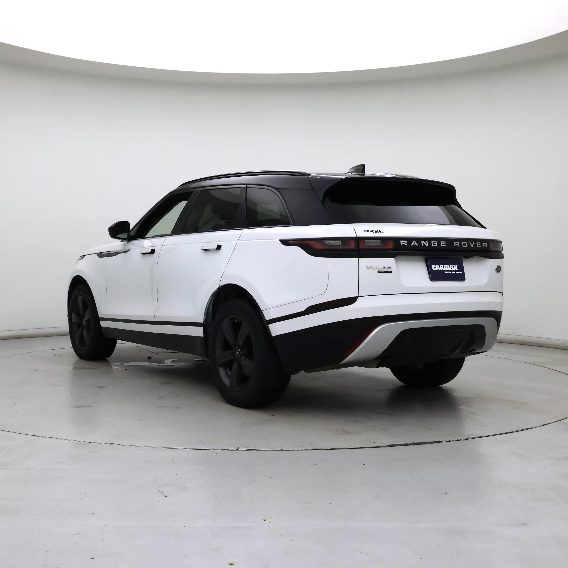 Thumbnail: 2019 Land Rover Range Rover Velar - 2