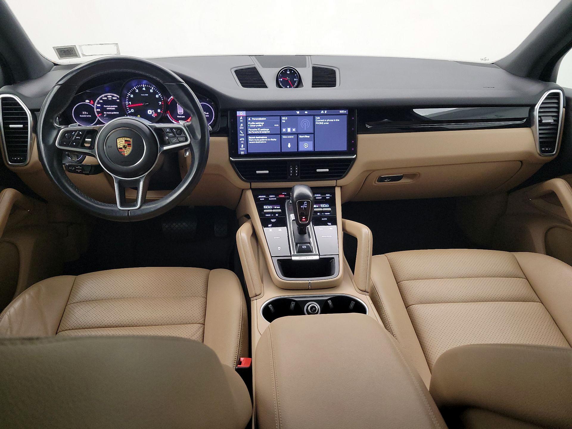 Thumbnail: 2021 Porsche Cayenne - 9
