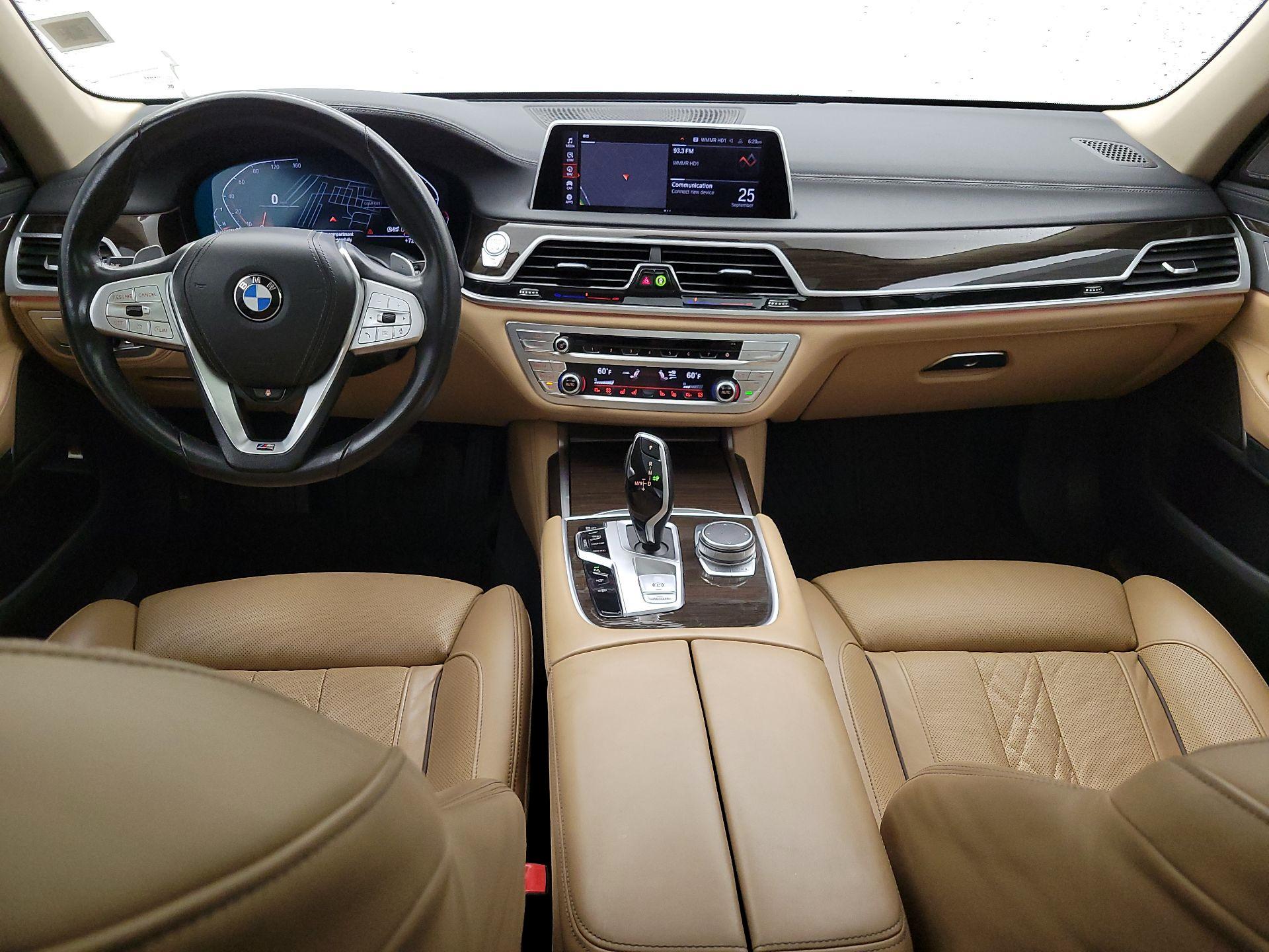 Thumbnail: 2022 BMW 7 Series - 9